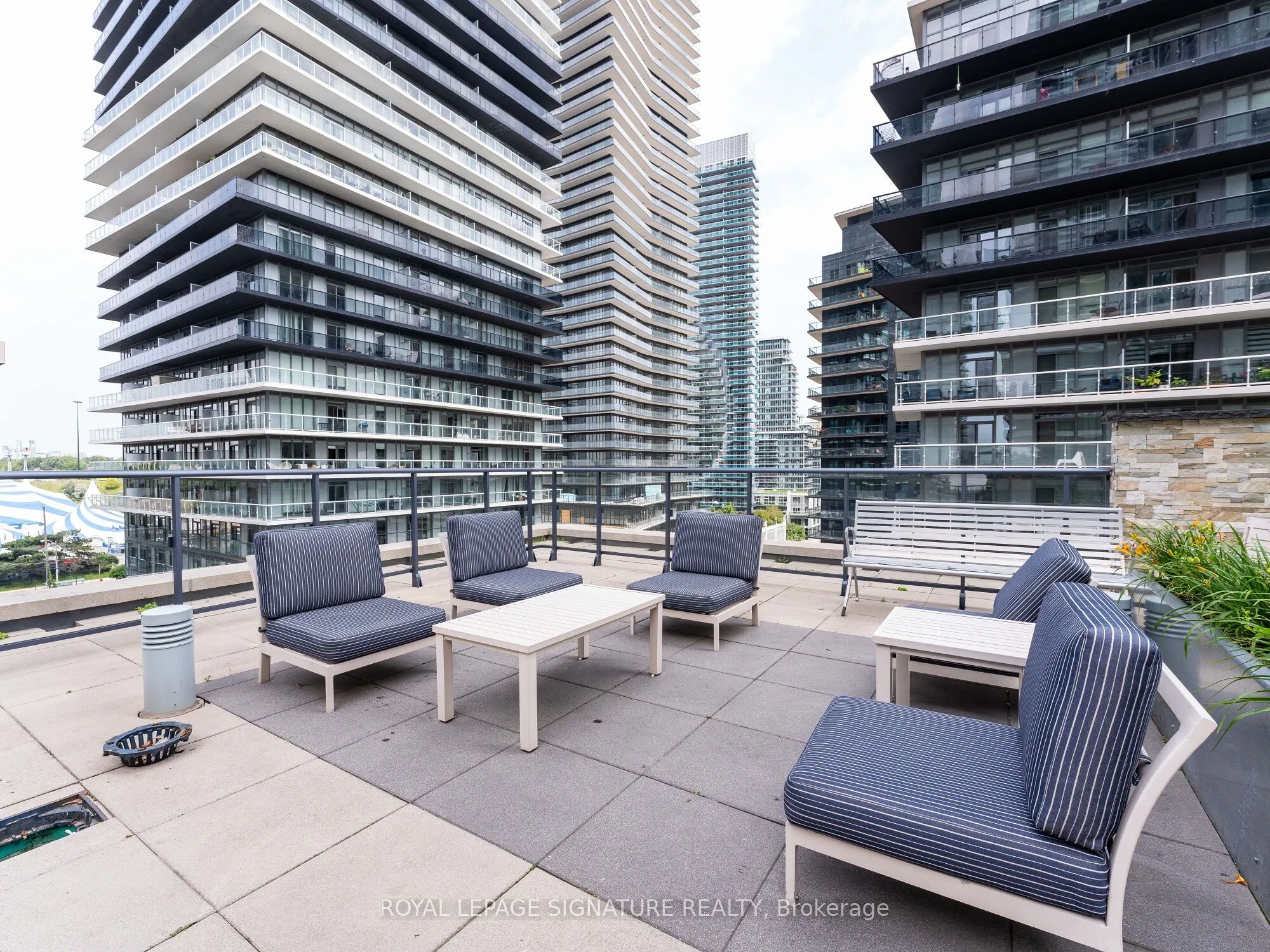 59 Annie Craig Drive, #704