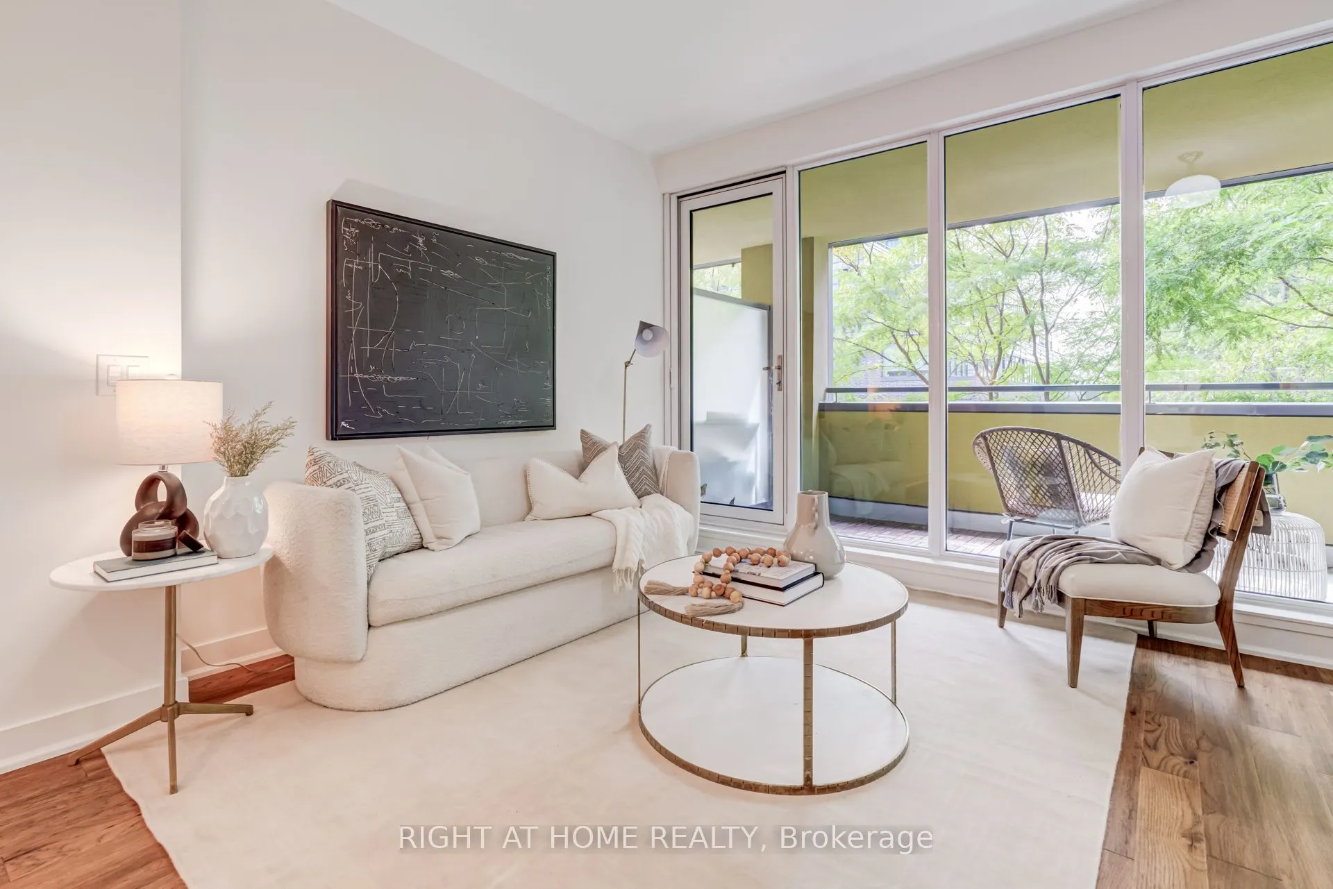25 Ritchie Avenue S, #307