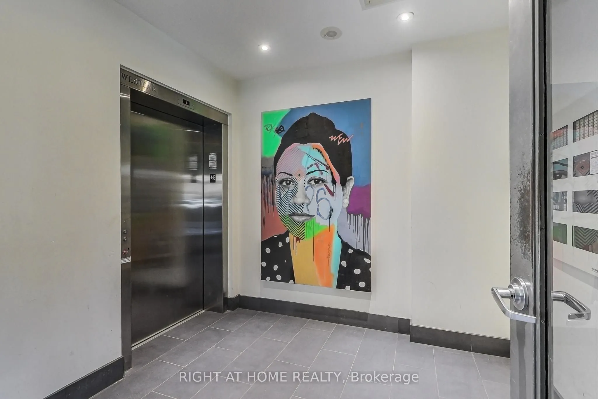 25 Ritchie Avenue, #307