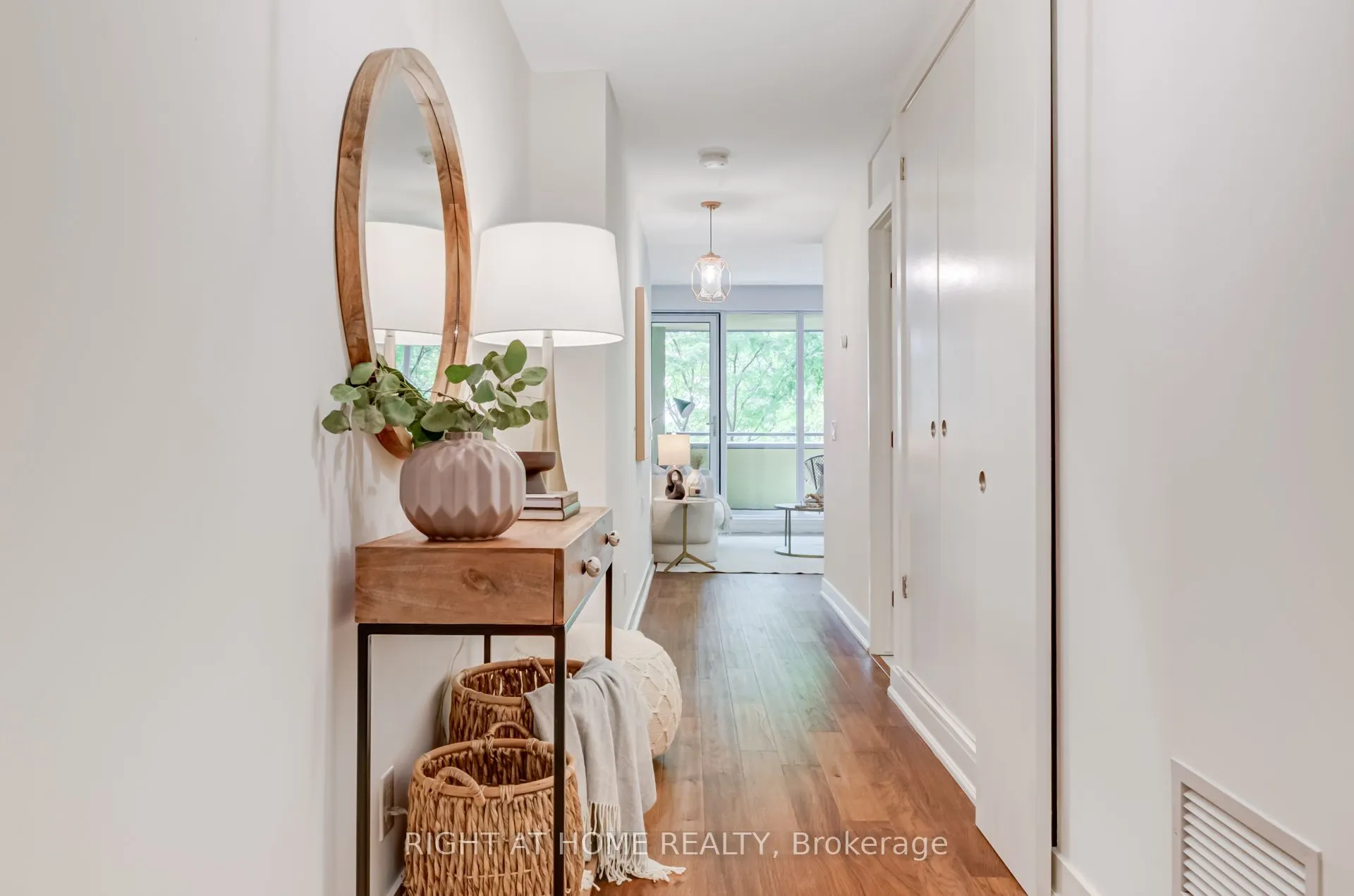 25 Ritchie Avenue S, #307