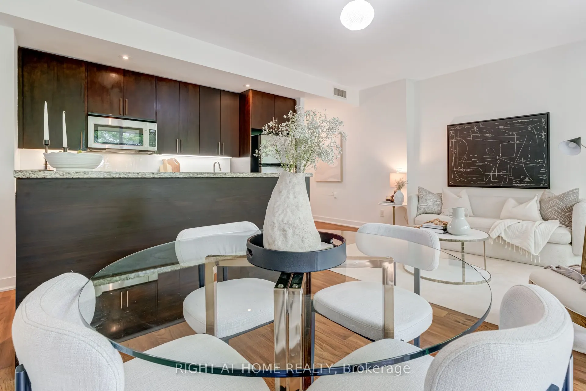 25 Ritchie Avenue S, #307