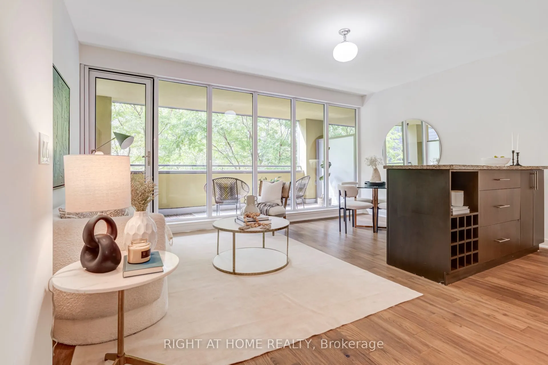 25 Ritchie Avenue S, #307
