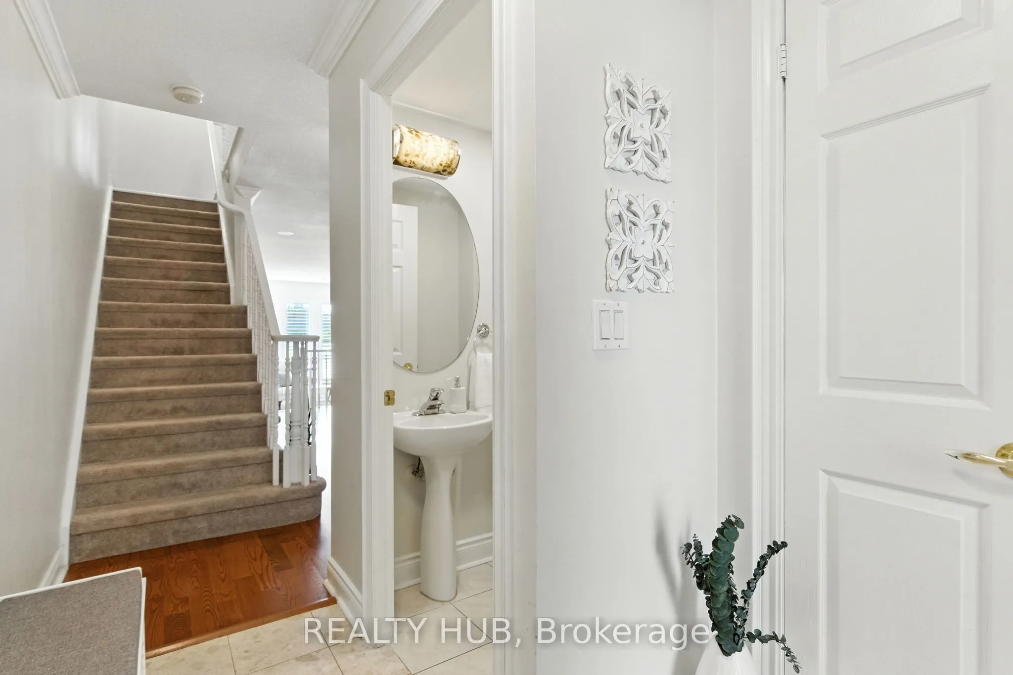 442 MAPLE Avenue, #7