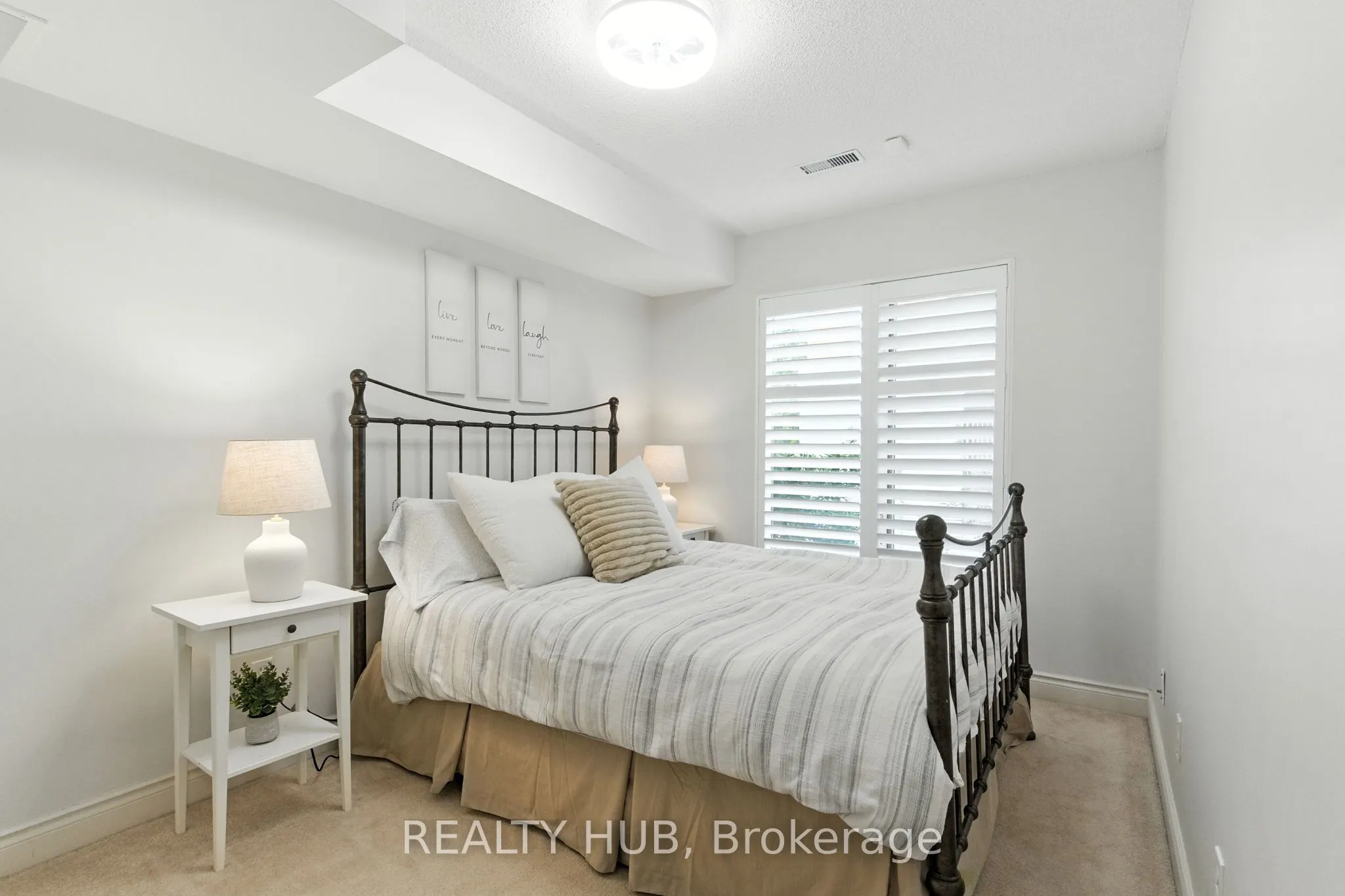 442 MAPLE Avenue, #7