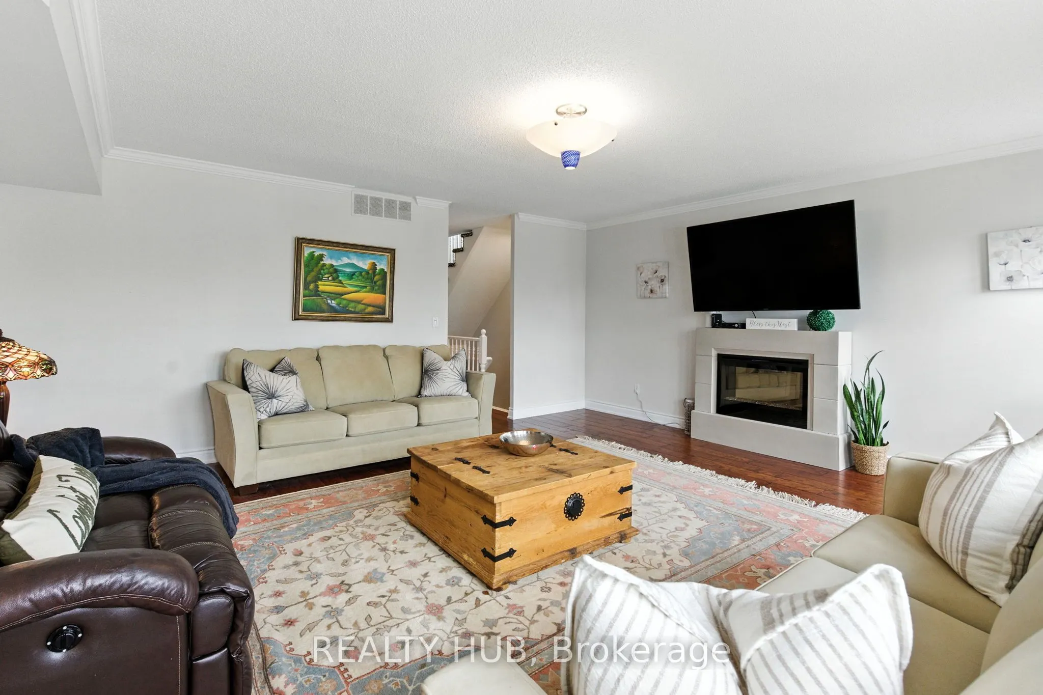 442 MAPLE Avenue, #7