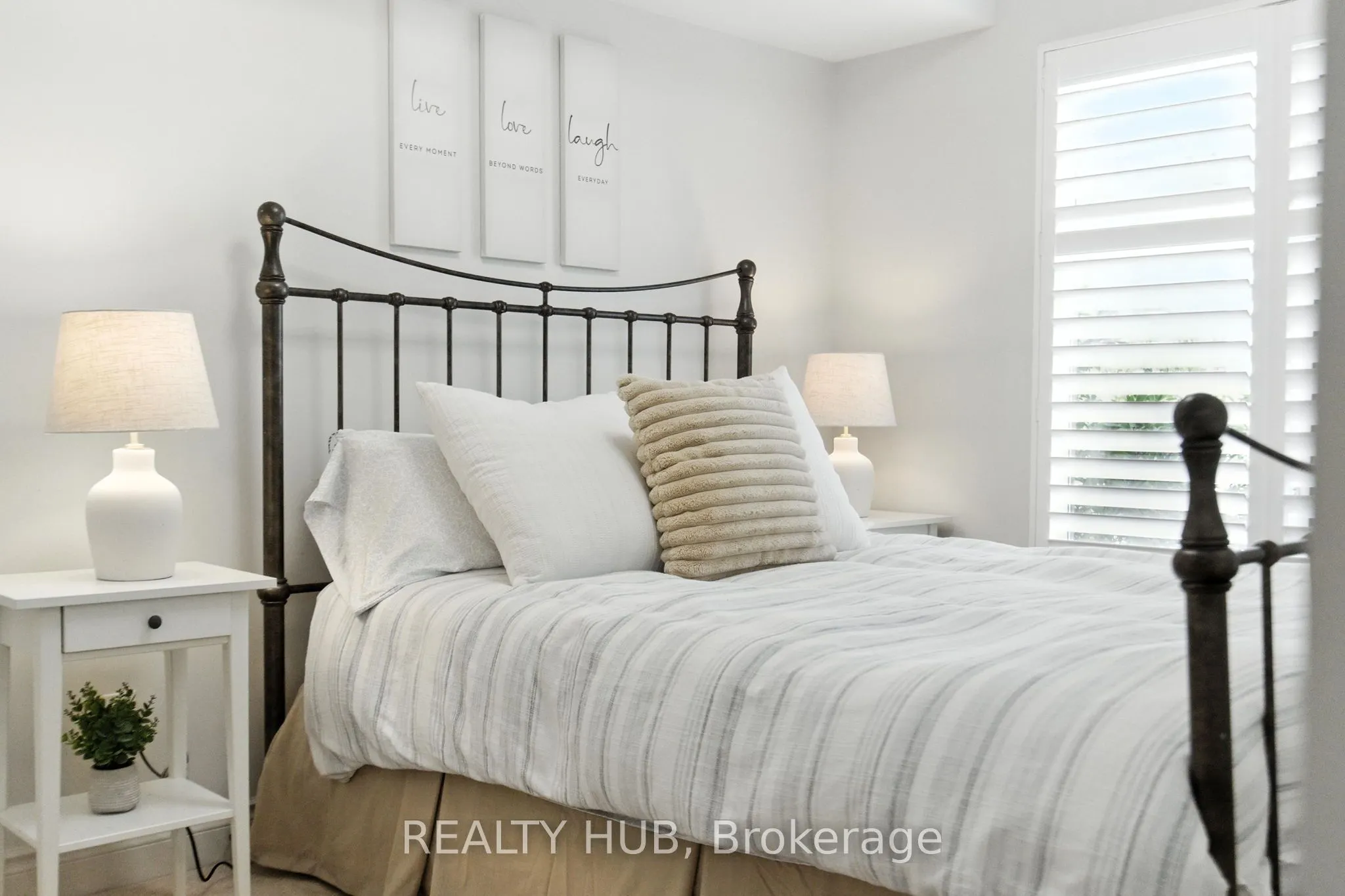 442 MAPLE Avenue, #7