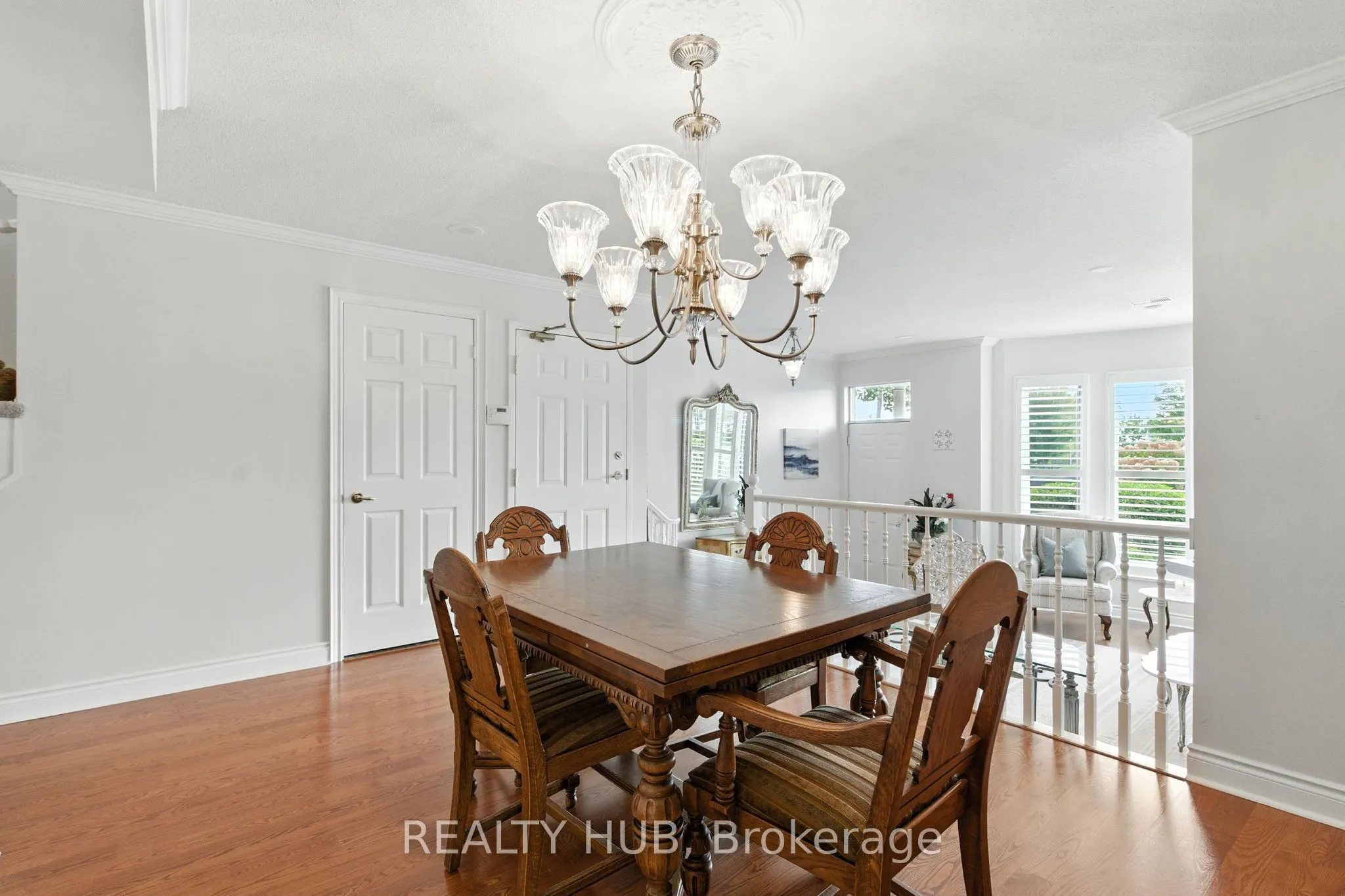 442 MAPLE Avenue, #7