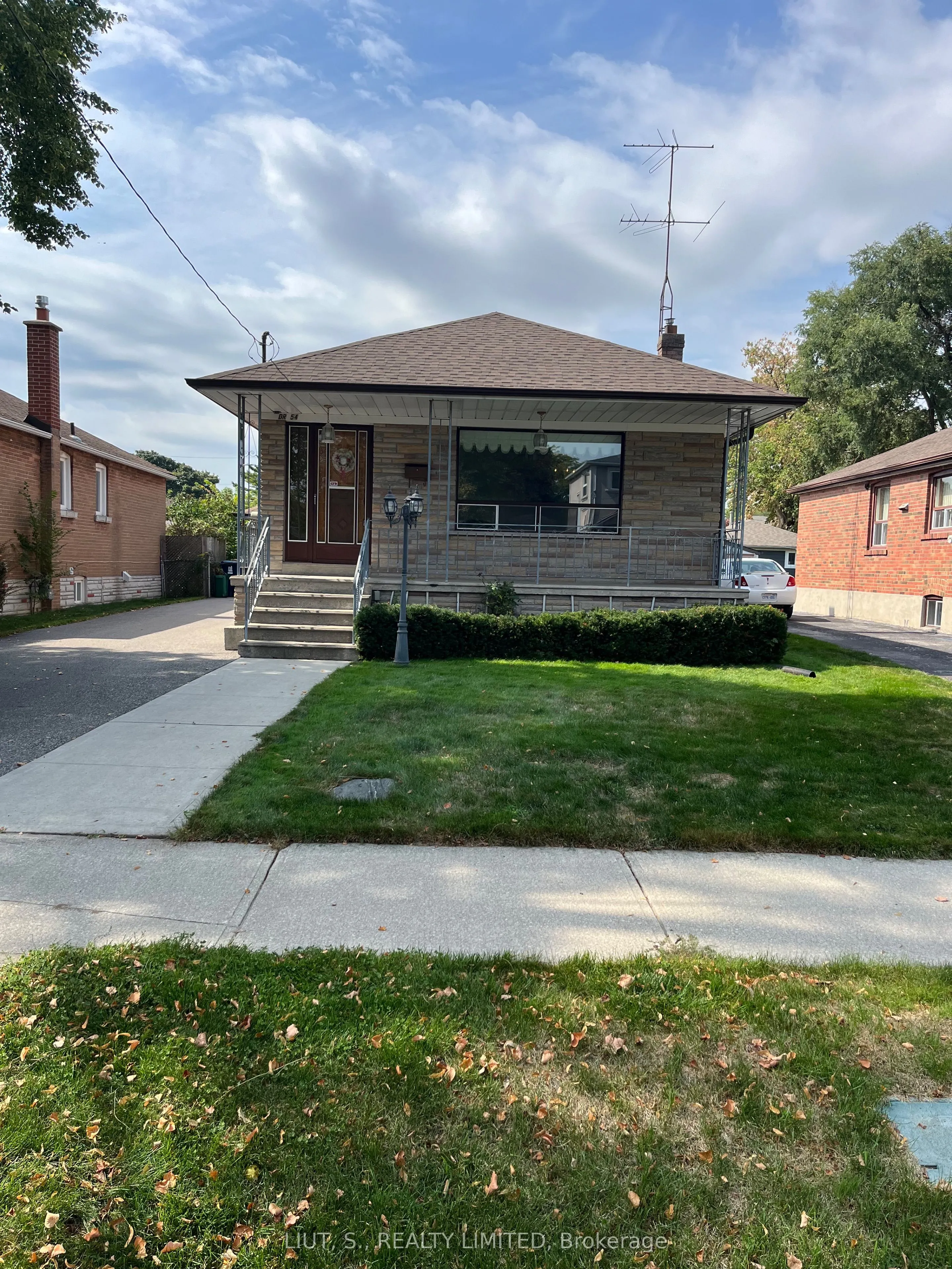54 Culnan Avenue
