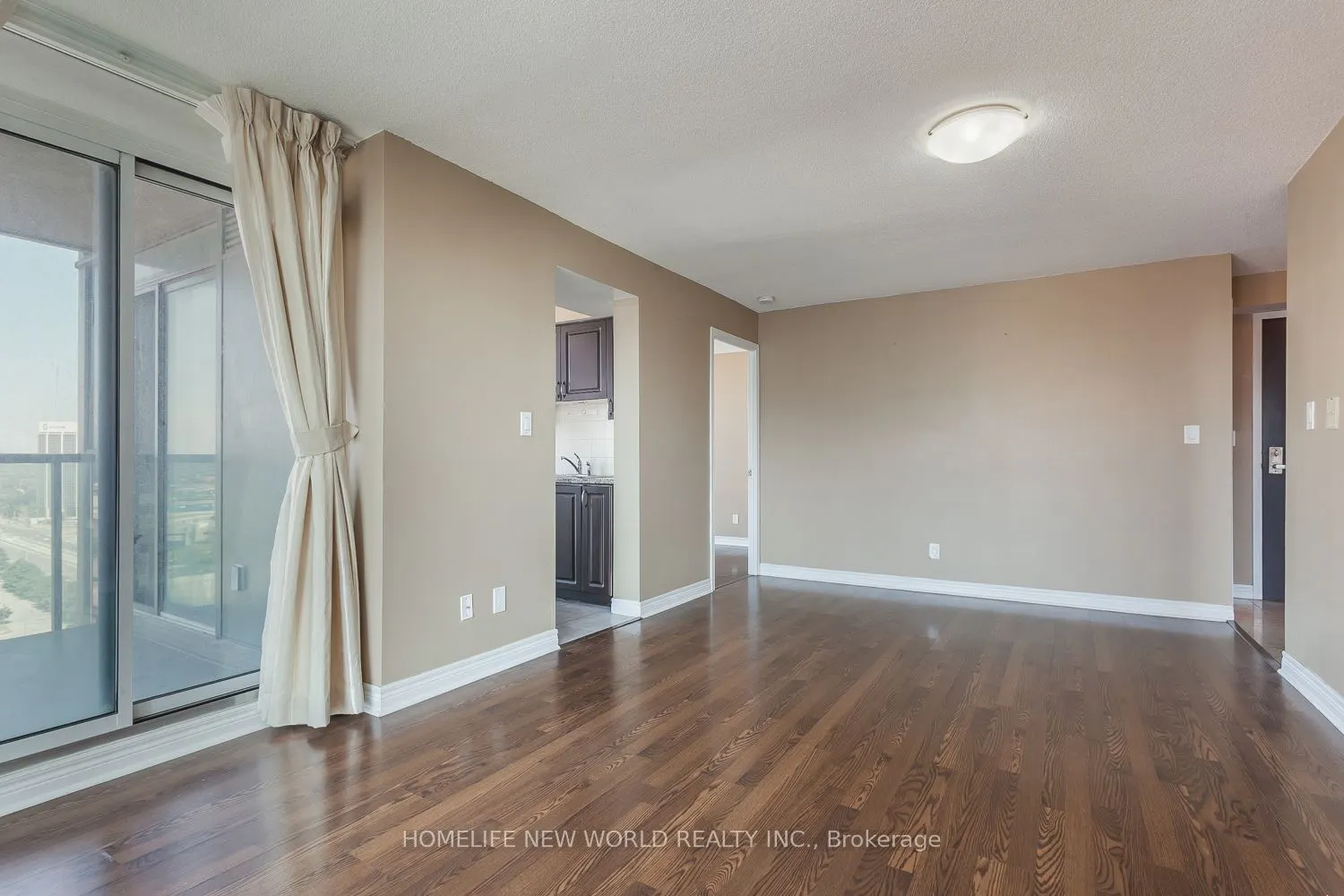 208 Enfield Place, #2108