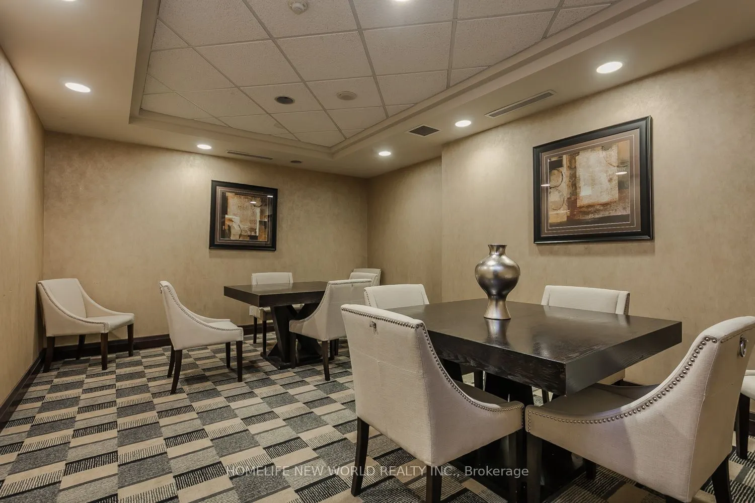 208 Enfield Place, #2108