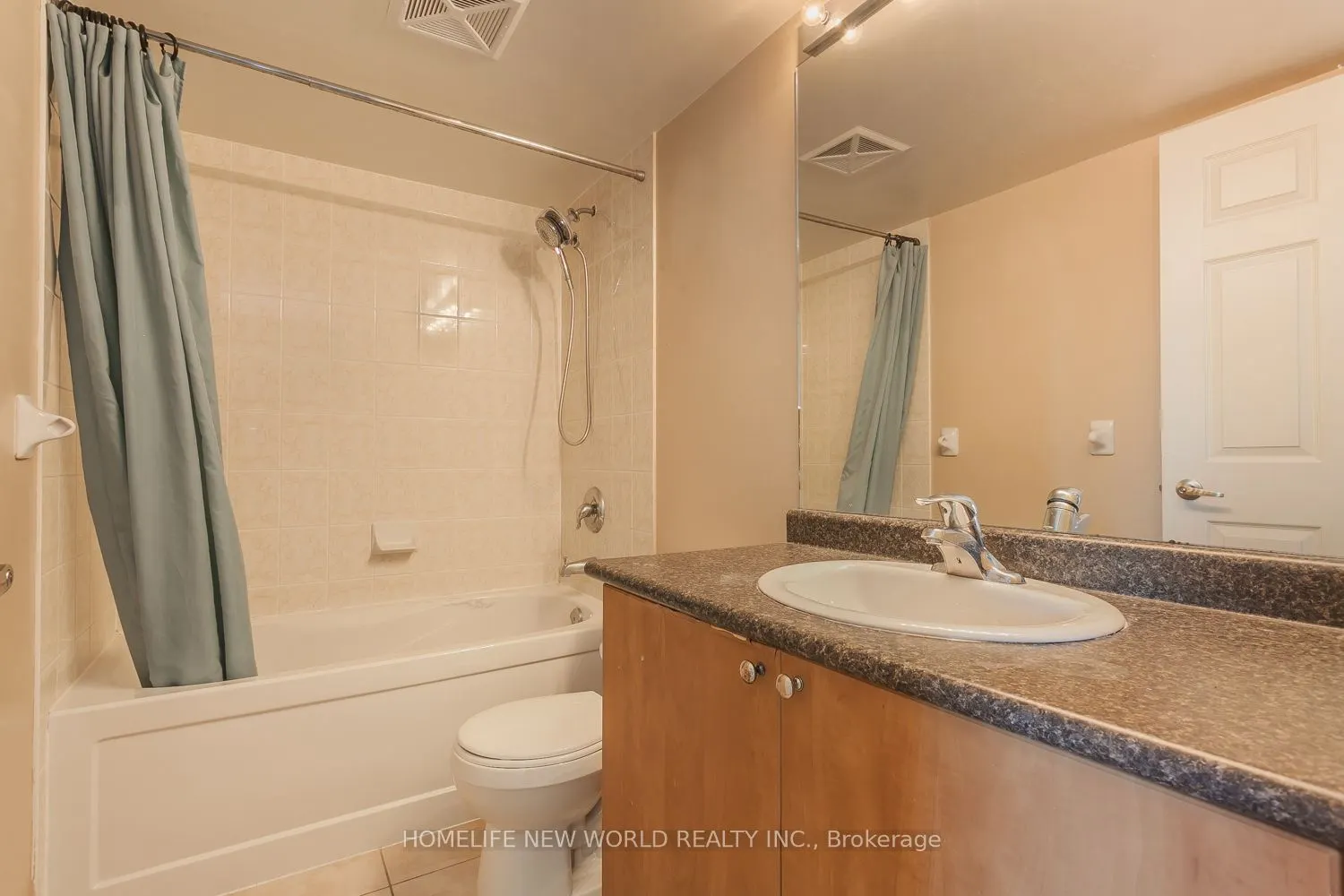 208 Enfield Place, #2108