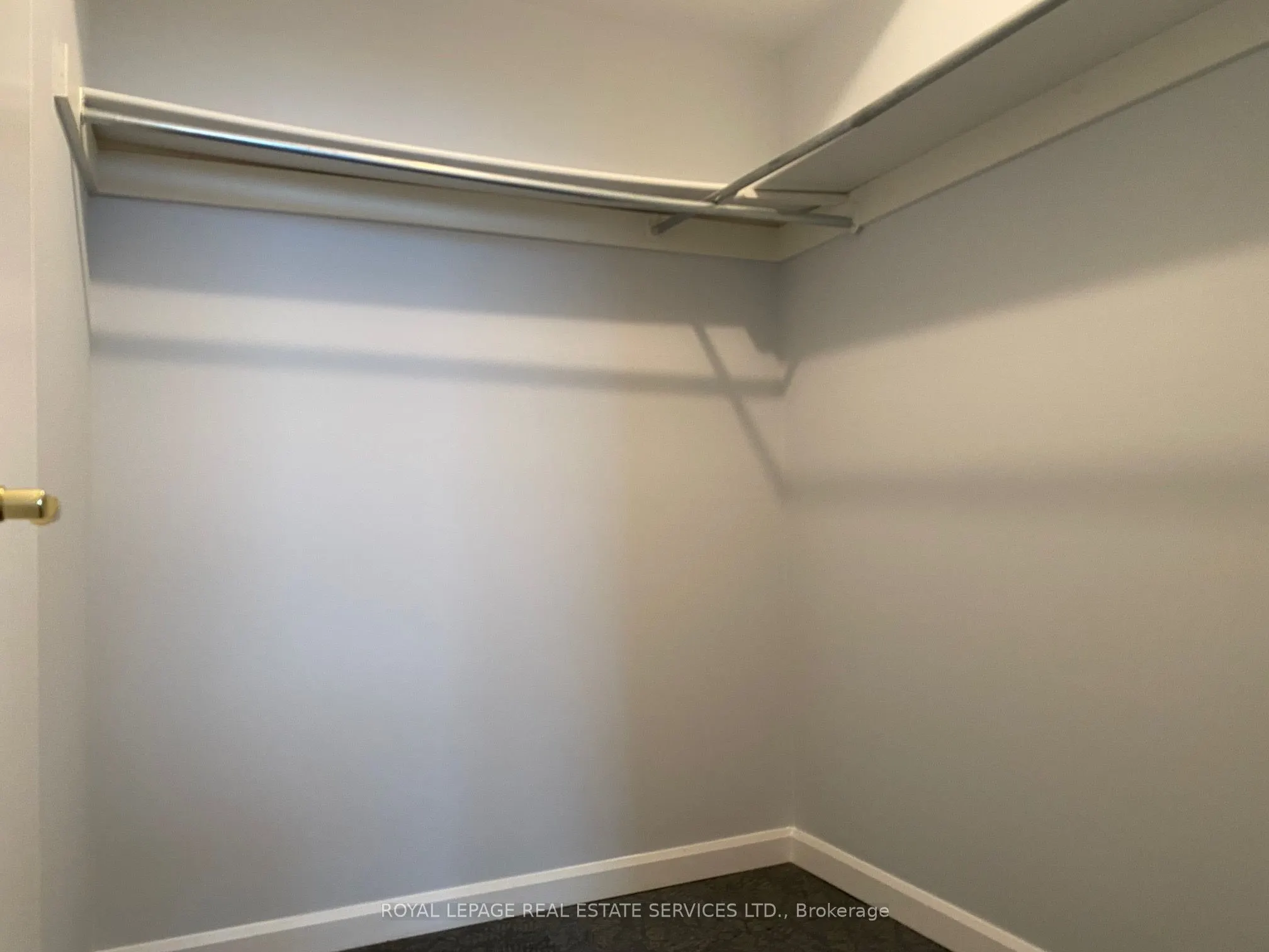 966 Inverhouse Drive, #1005