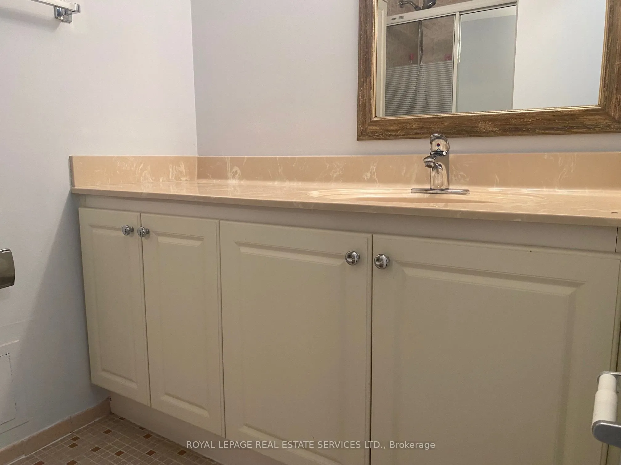 966 Inverhouse Drive, #1005