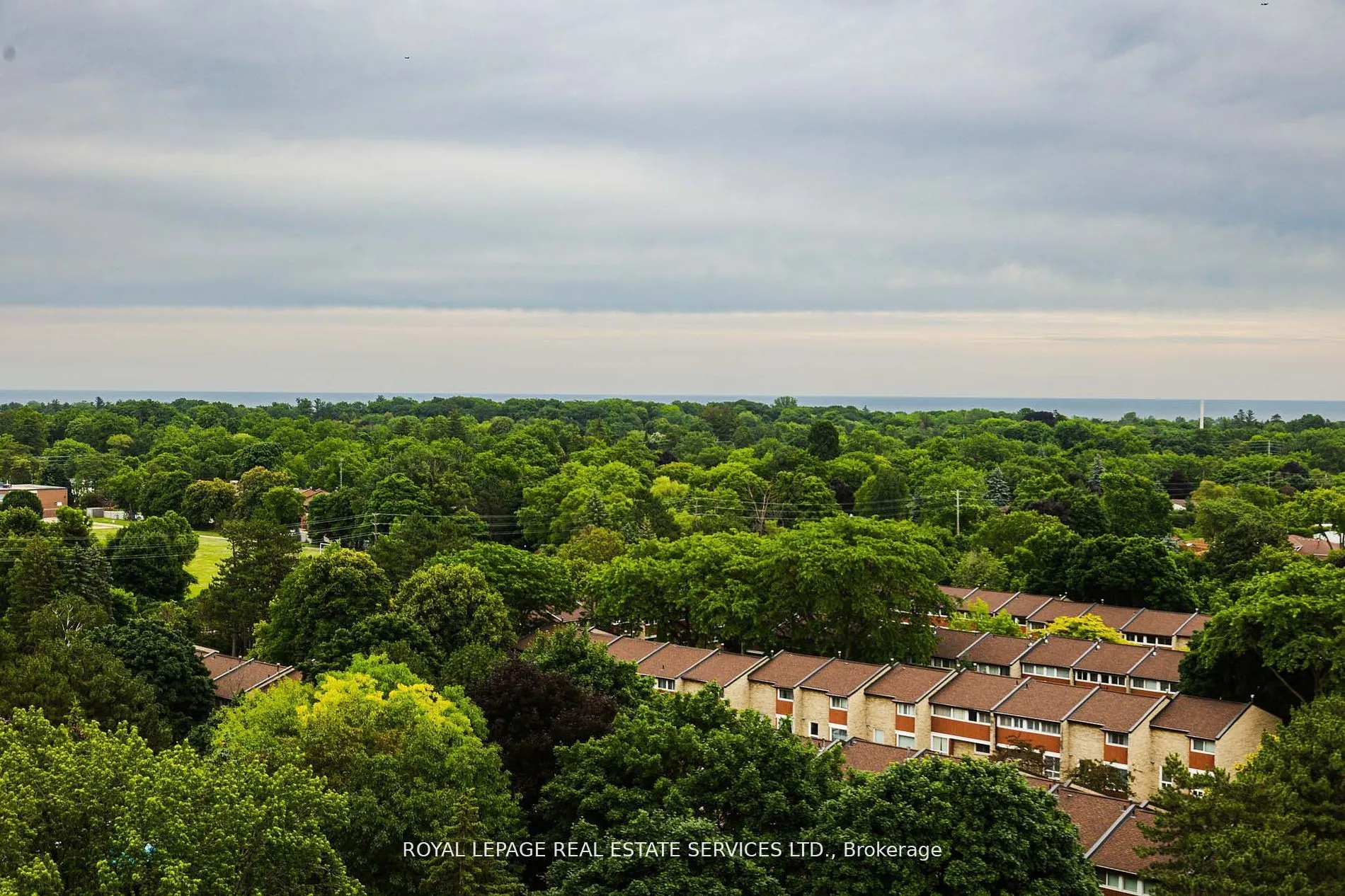 966 Inverhouse Drive, #1005