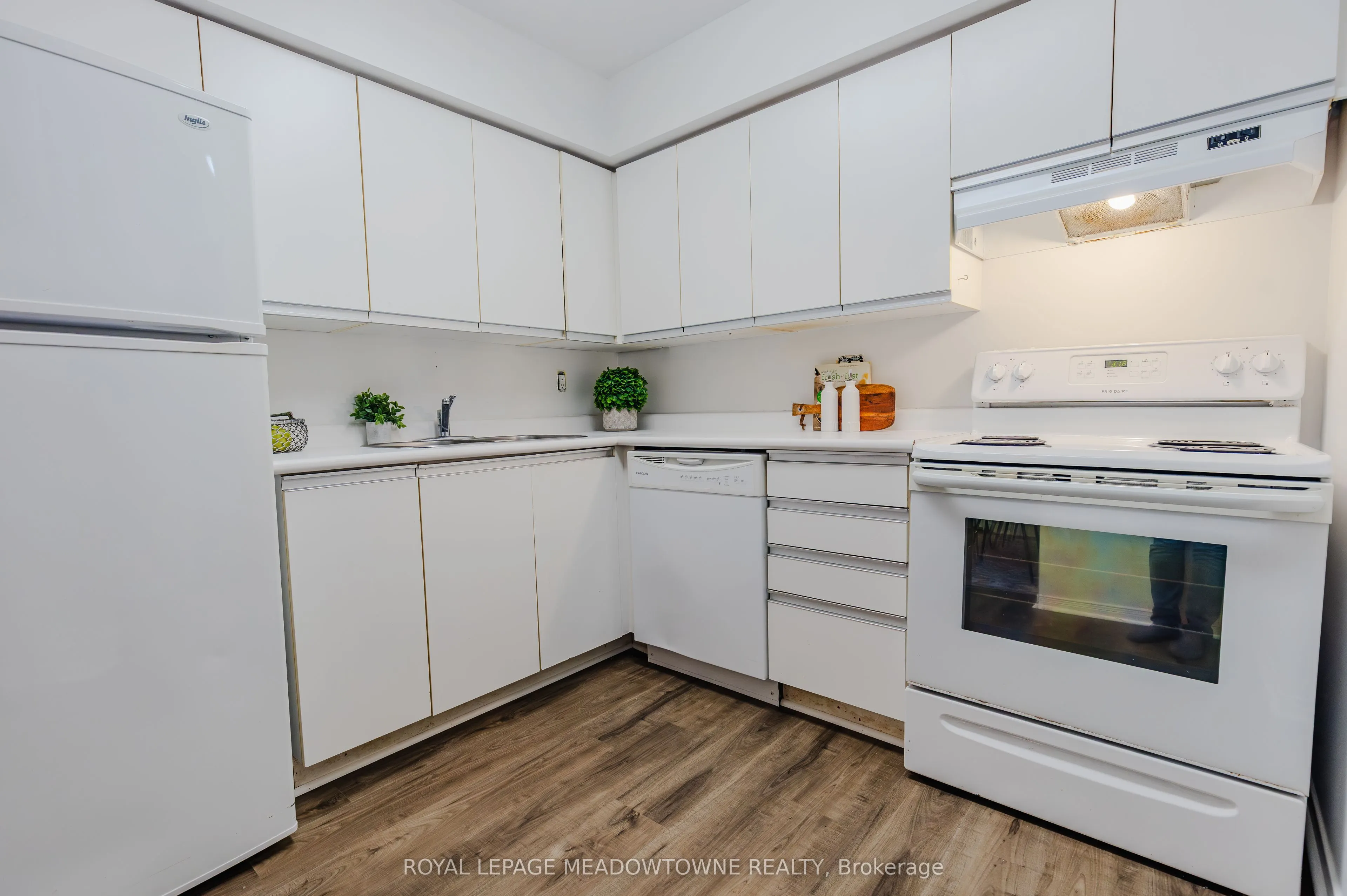 1496 Pilgrims Way, #112