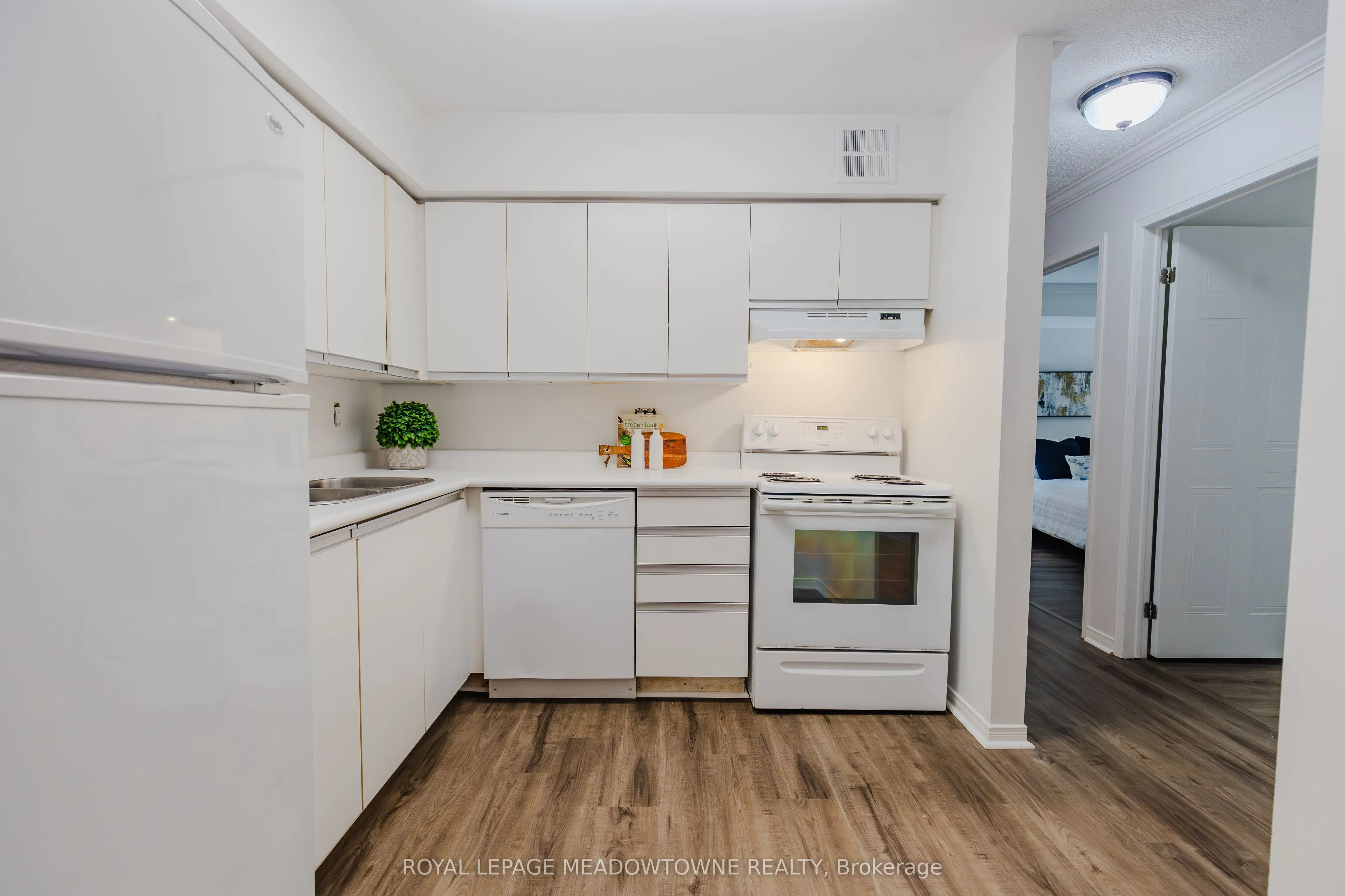 1496 Pilgrims Way, #112