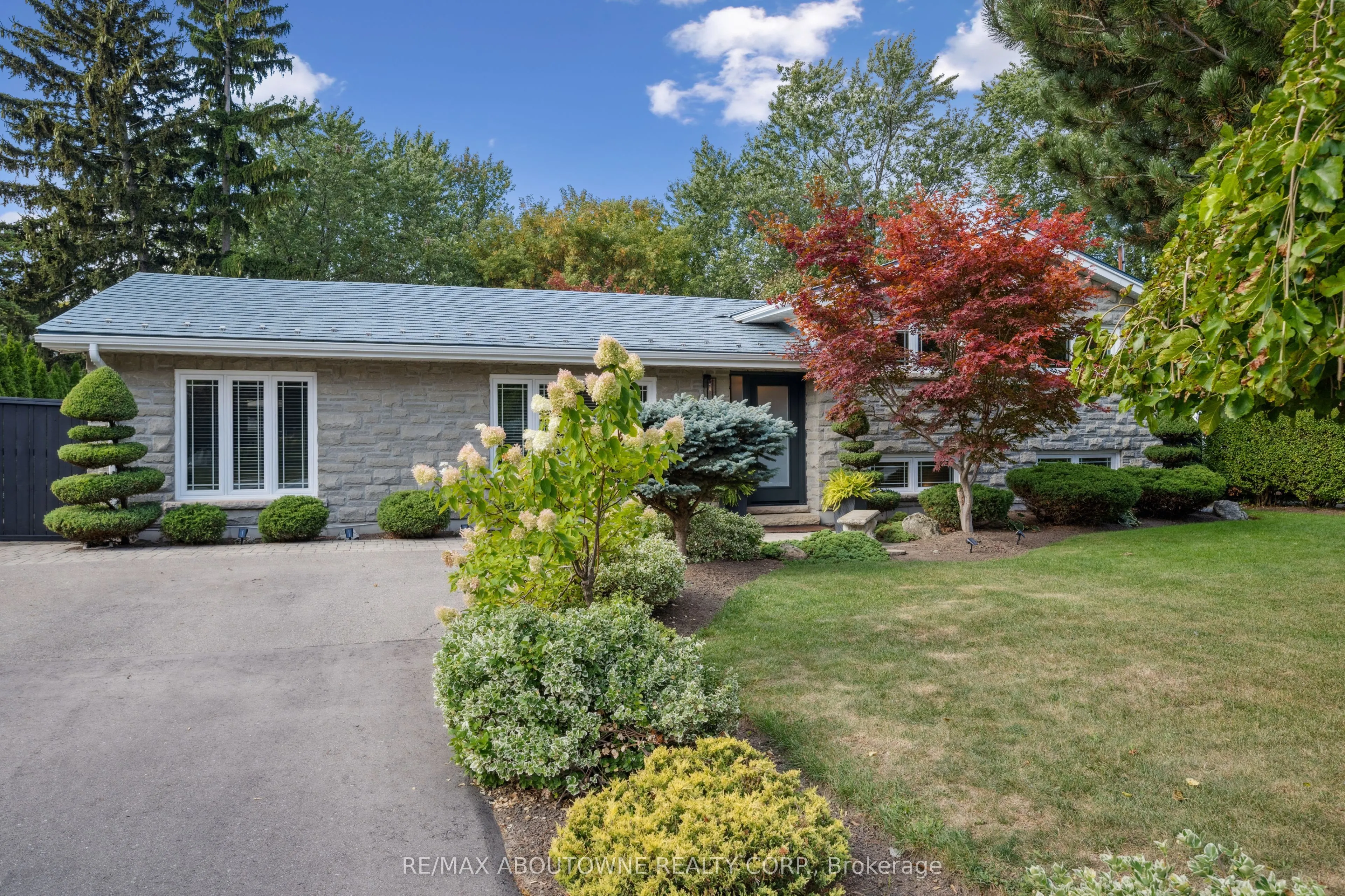 68 Theodore Drive