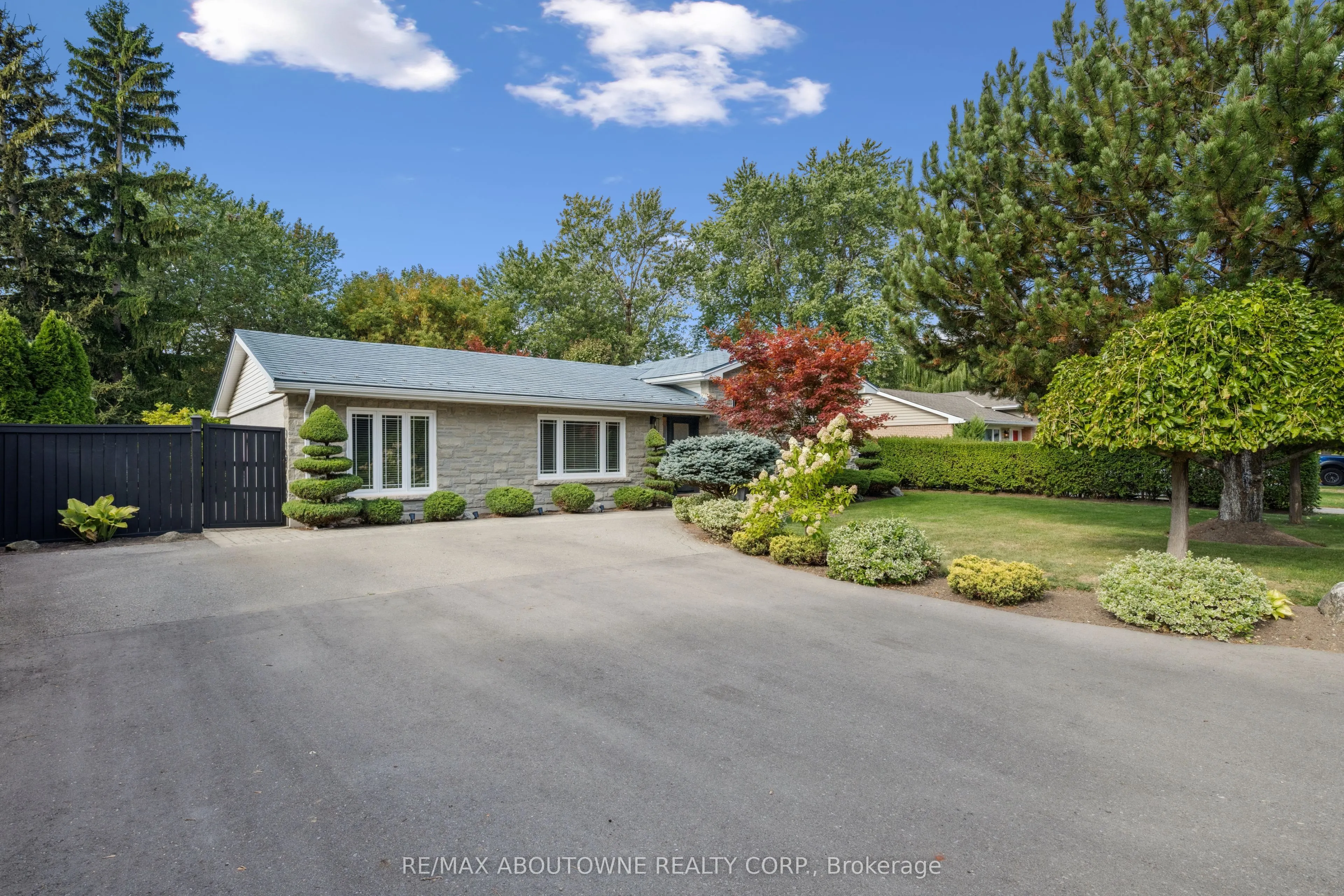 68 Theodore Drive