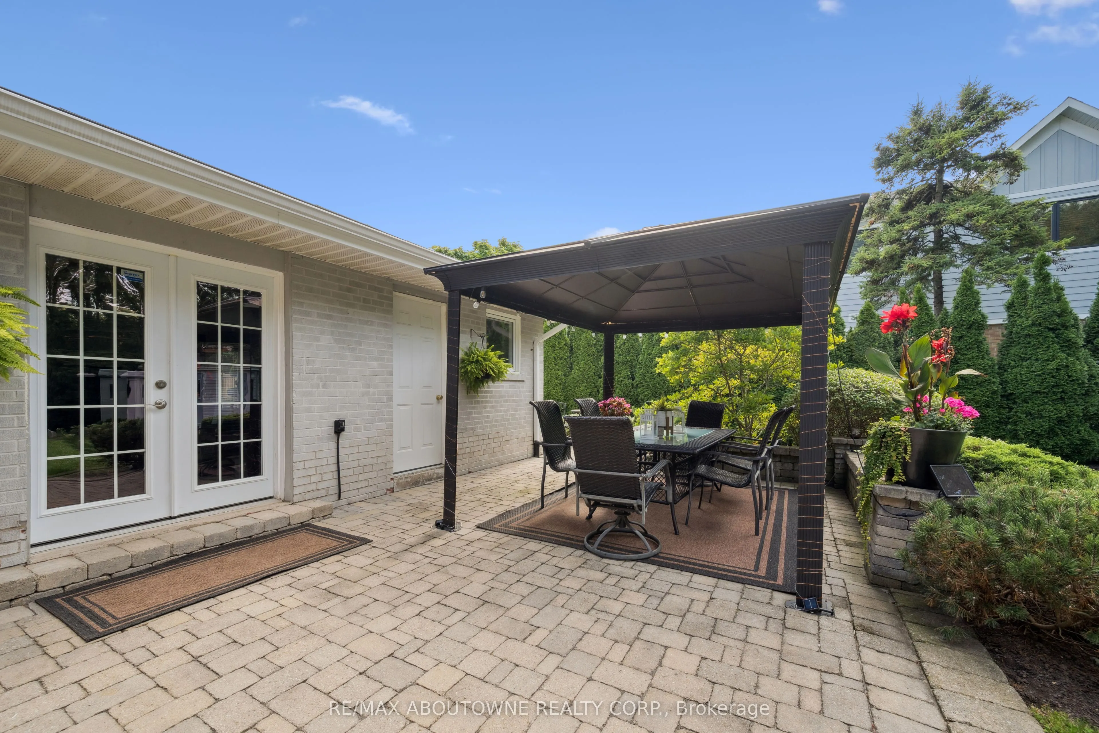 68 Theodore Drive
