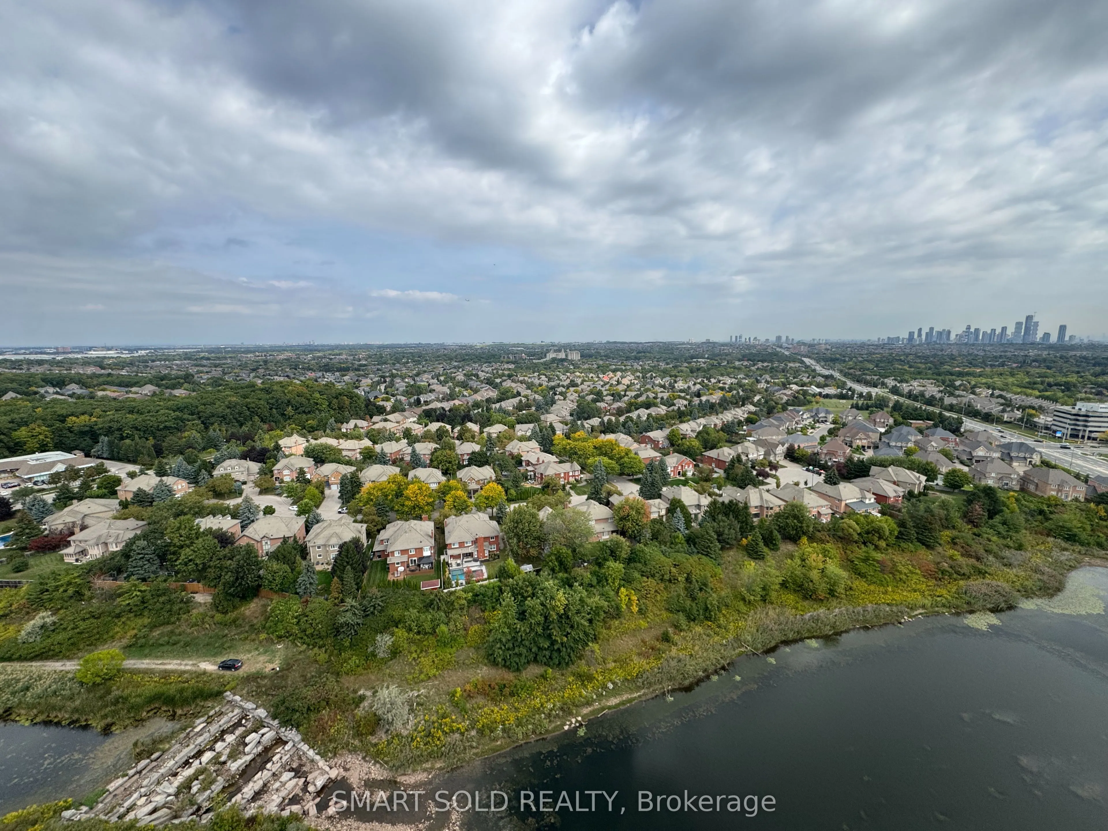 2495 Eglinton Avenue W, #2110
