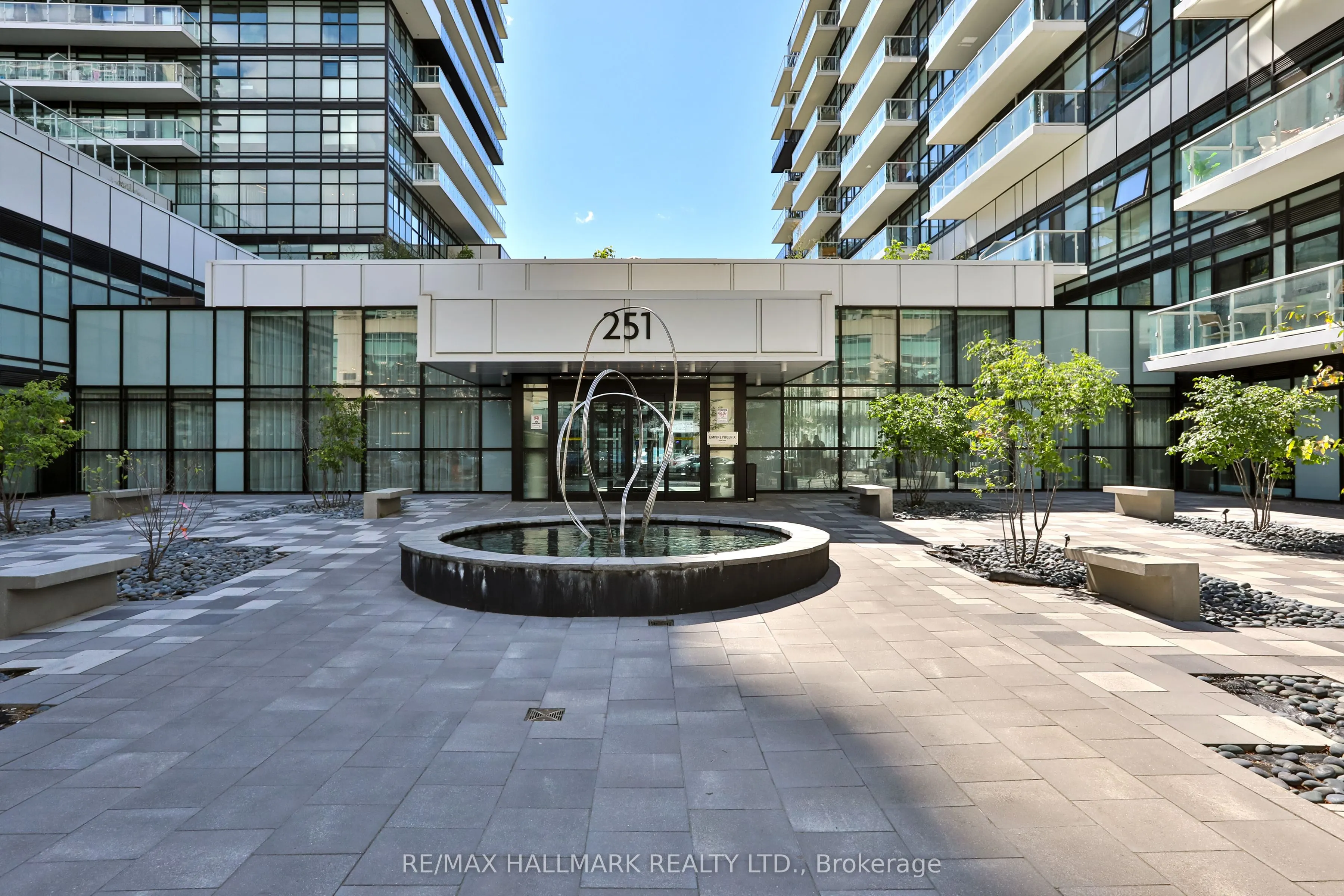 251 Manitoba Street, #1016