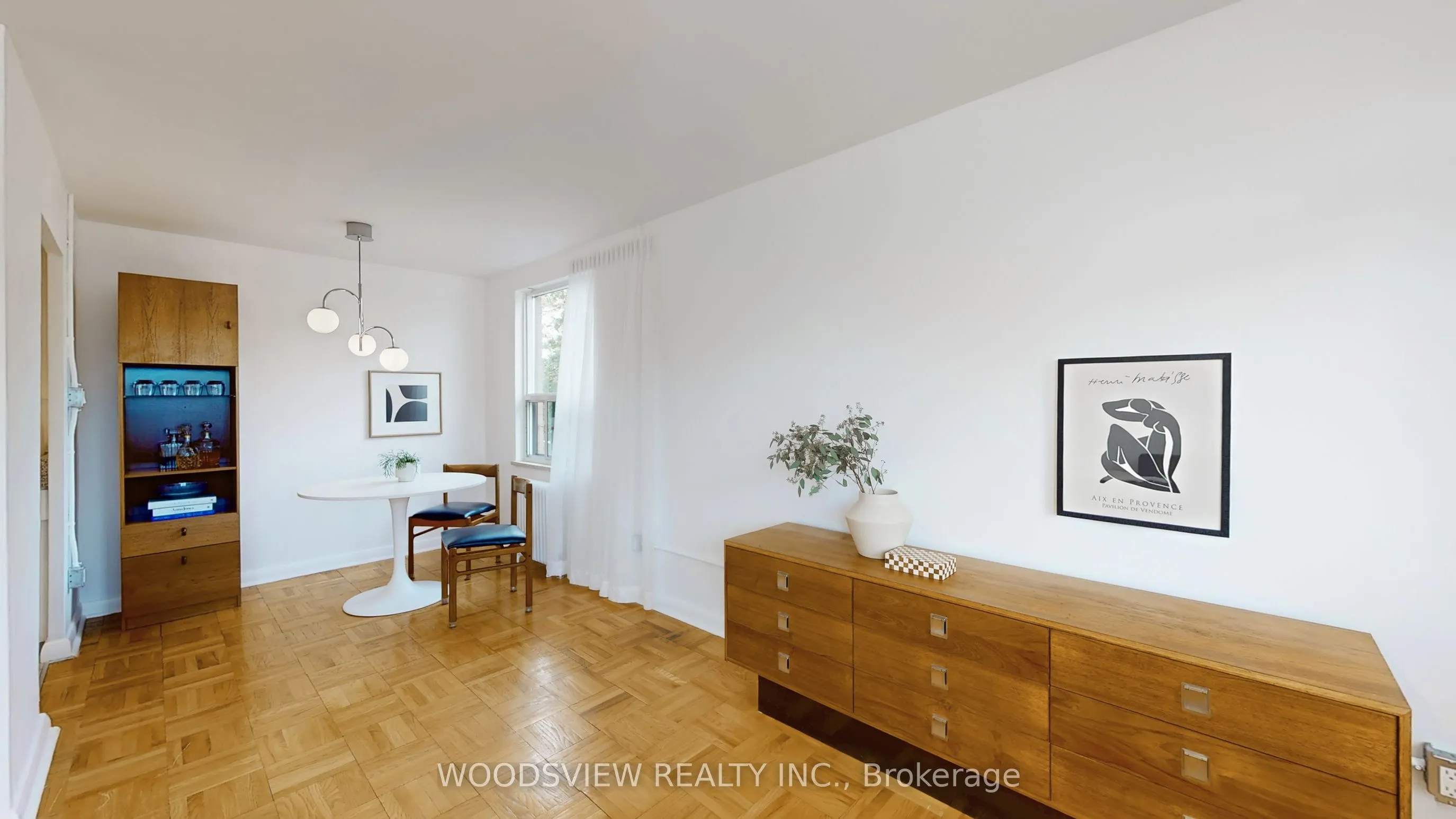 554 Harvie Avenue, #9