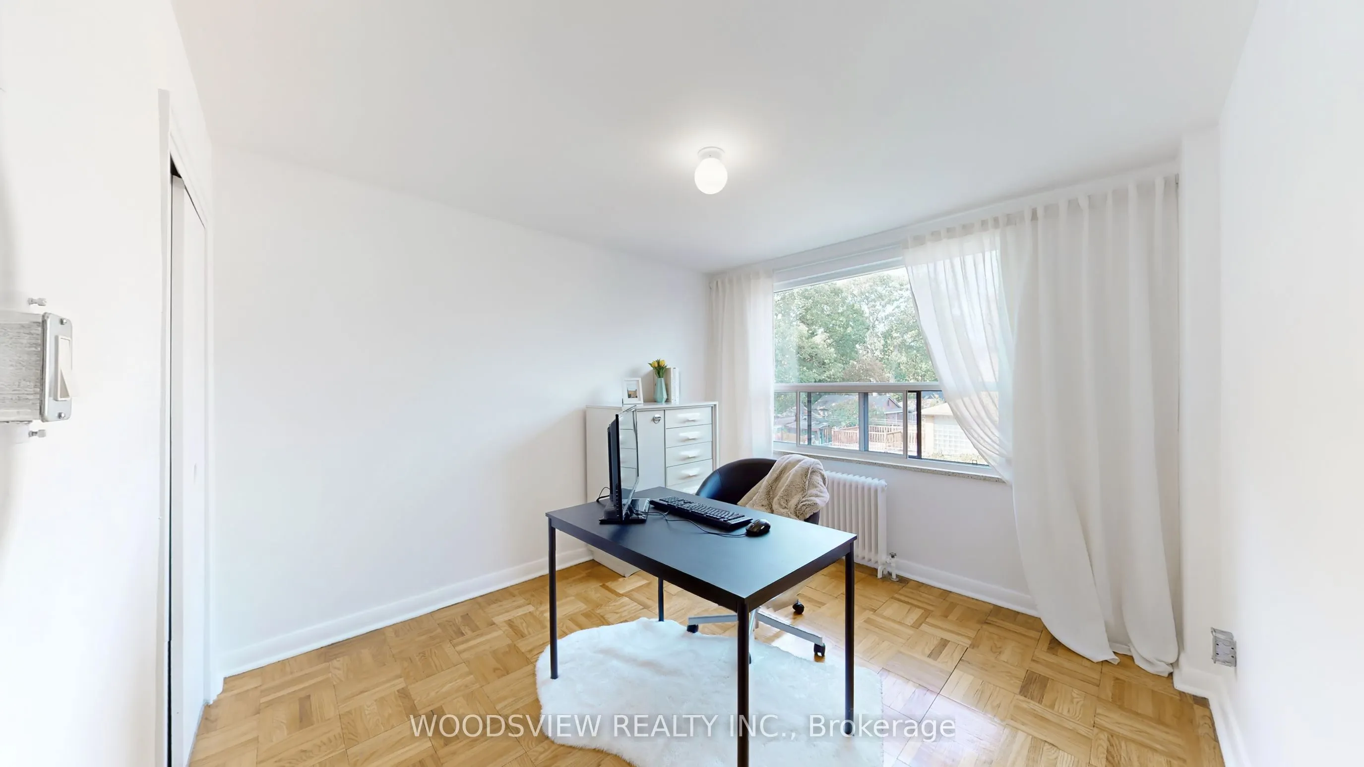 554 Harvie Avenue, #9
