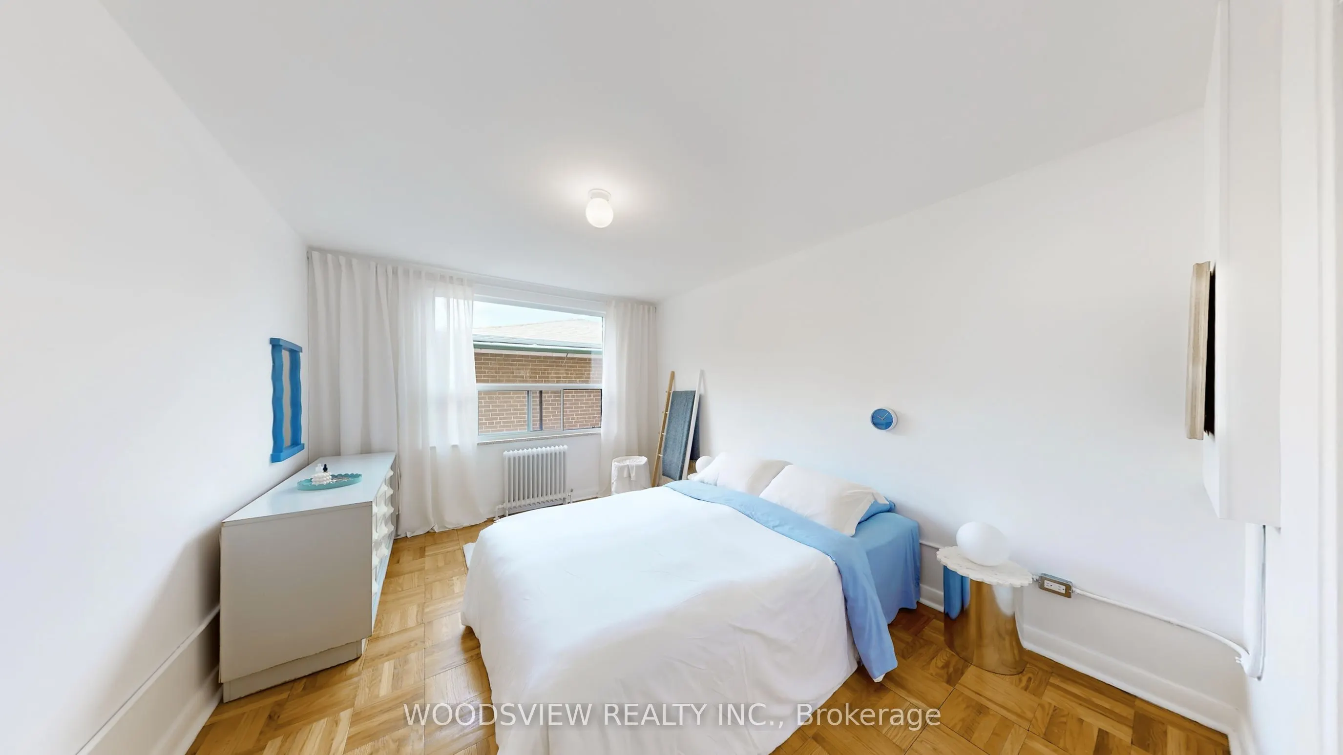 554 Harvie Avenue, #9