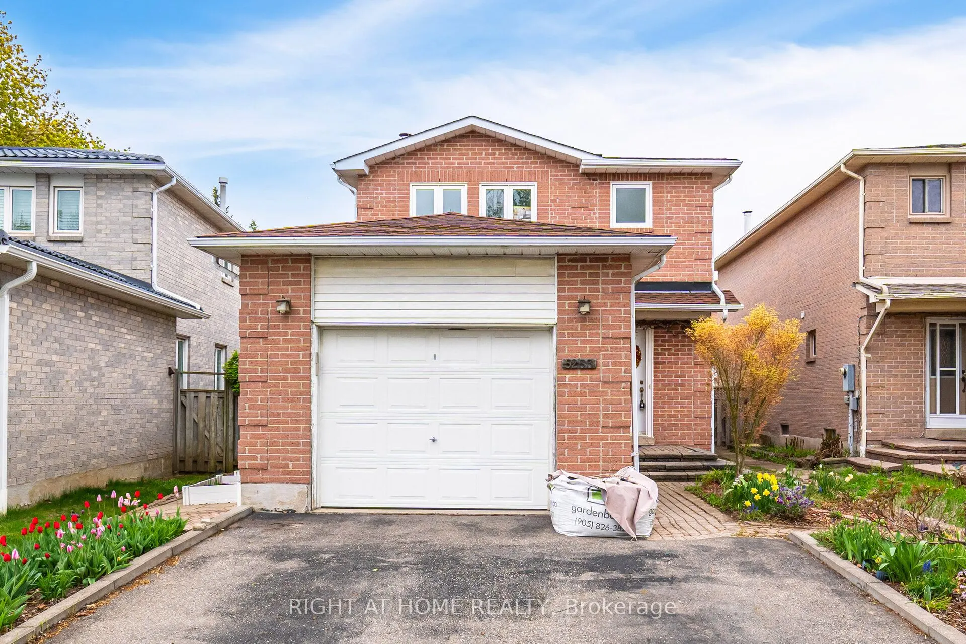 5253 Palomar Crescent