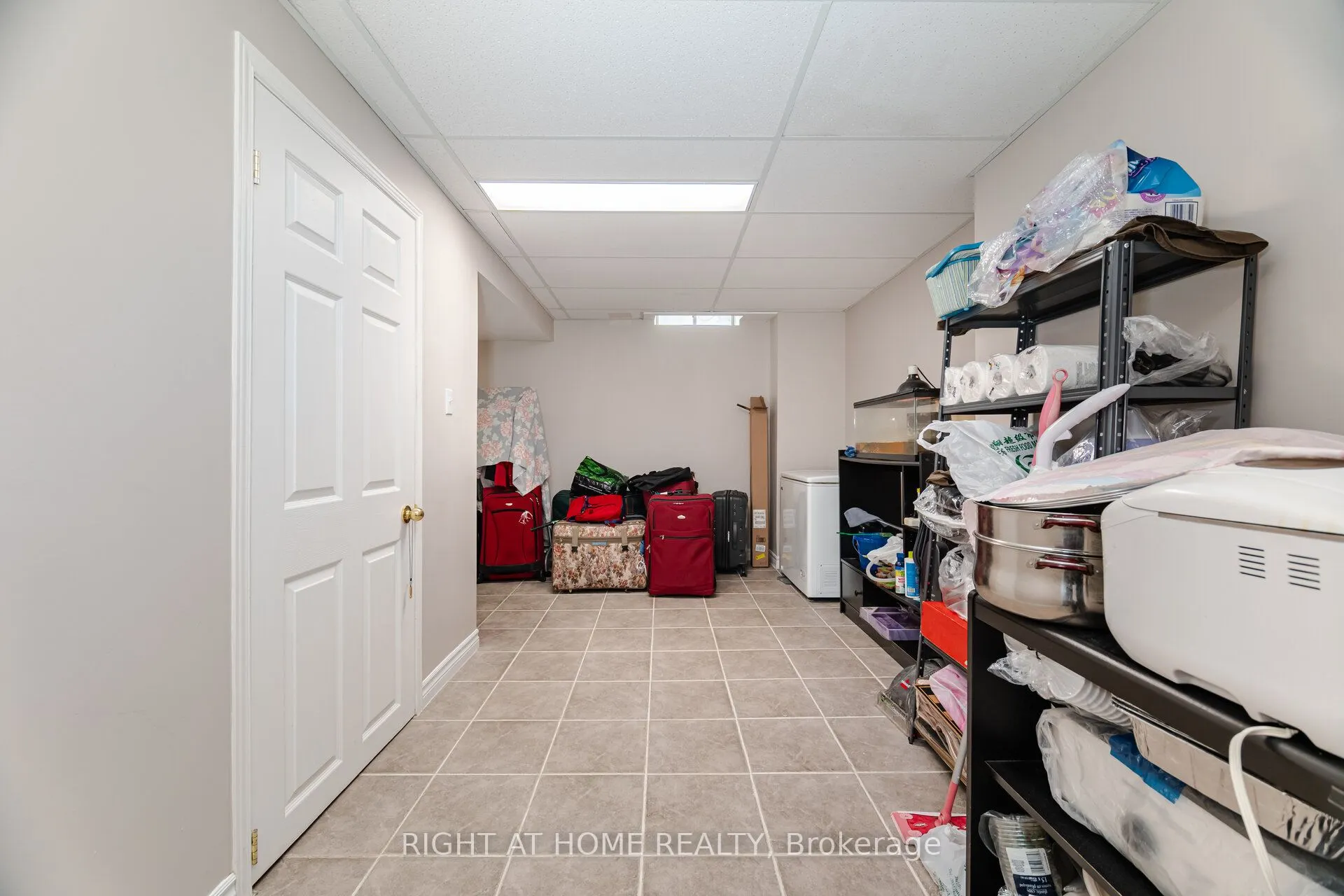 5253 Palomar Crescent