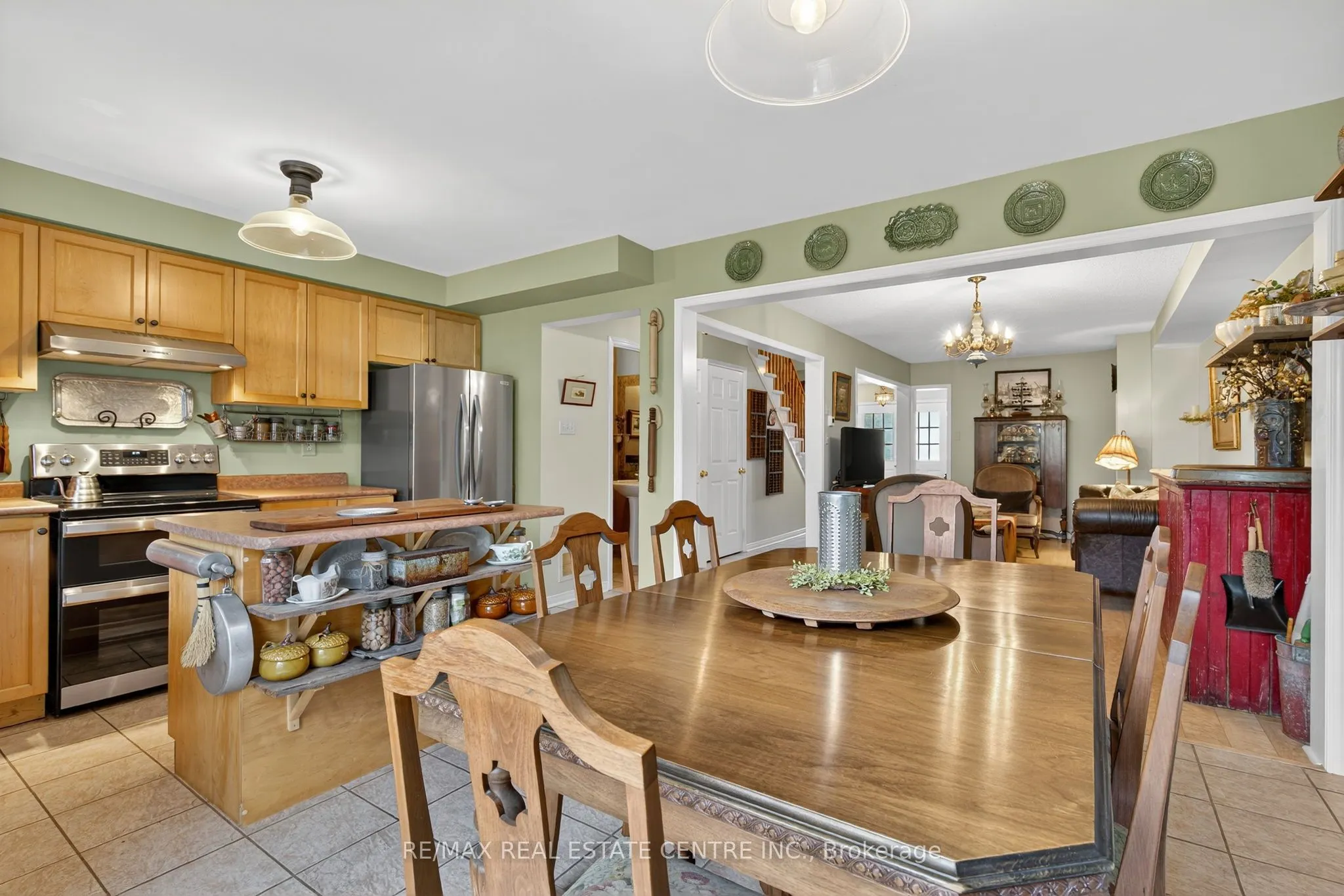 64 Big Moe Crescent