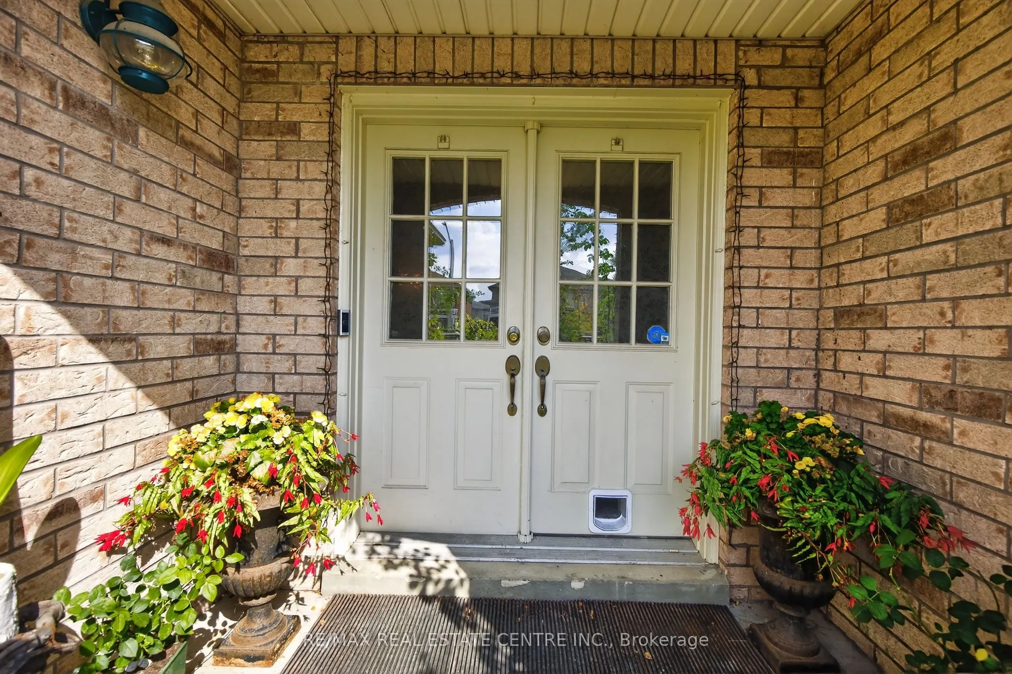 64 Big Moe Crescent