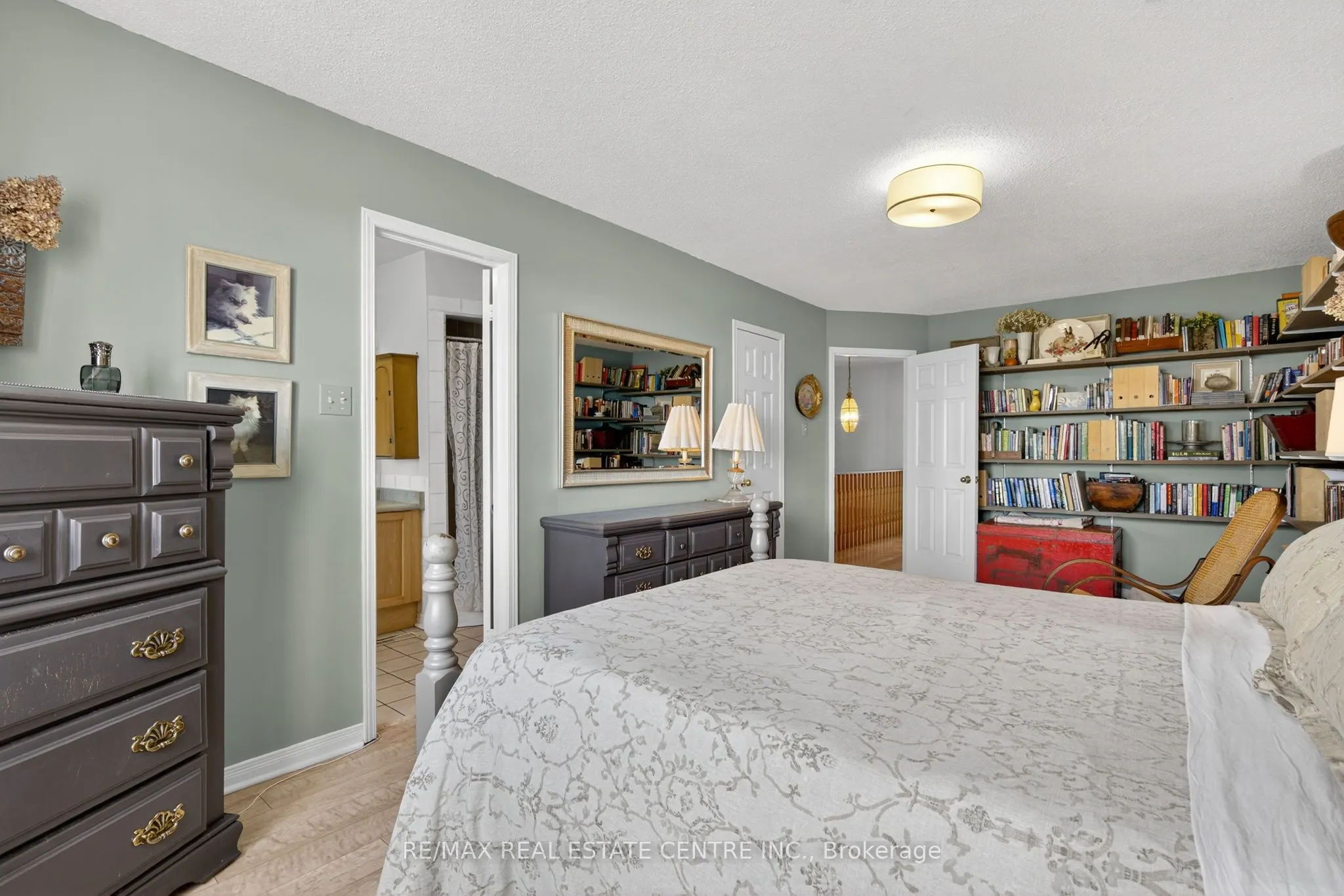 64 Big Moe Crescent