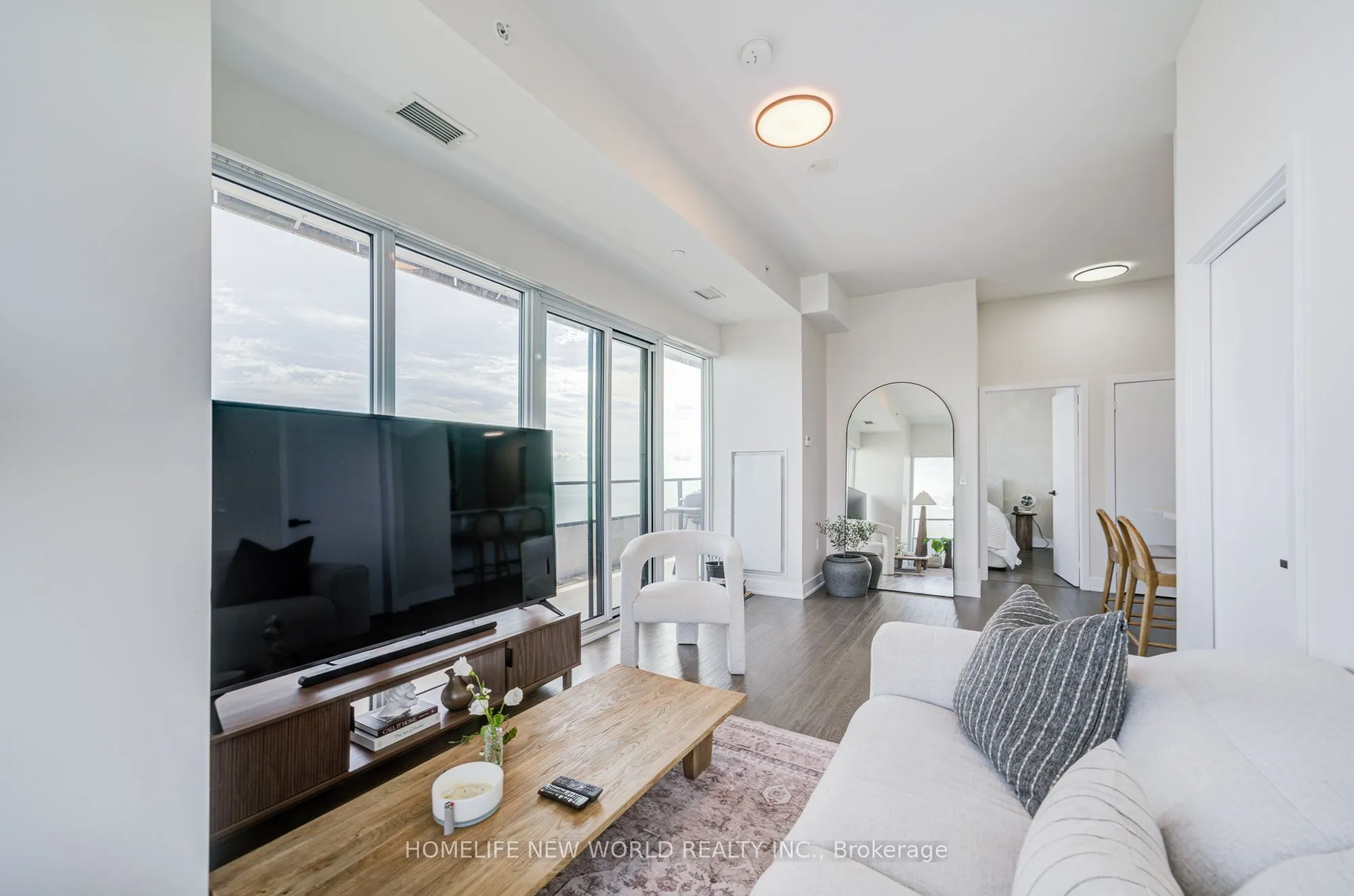 30 Shore Breeze Drive, #6205