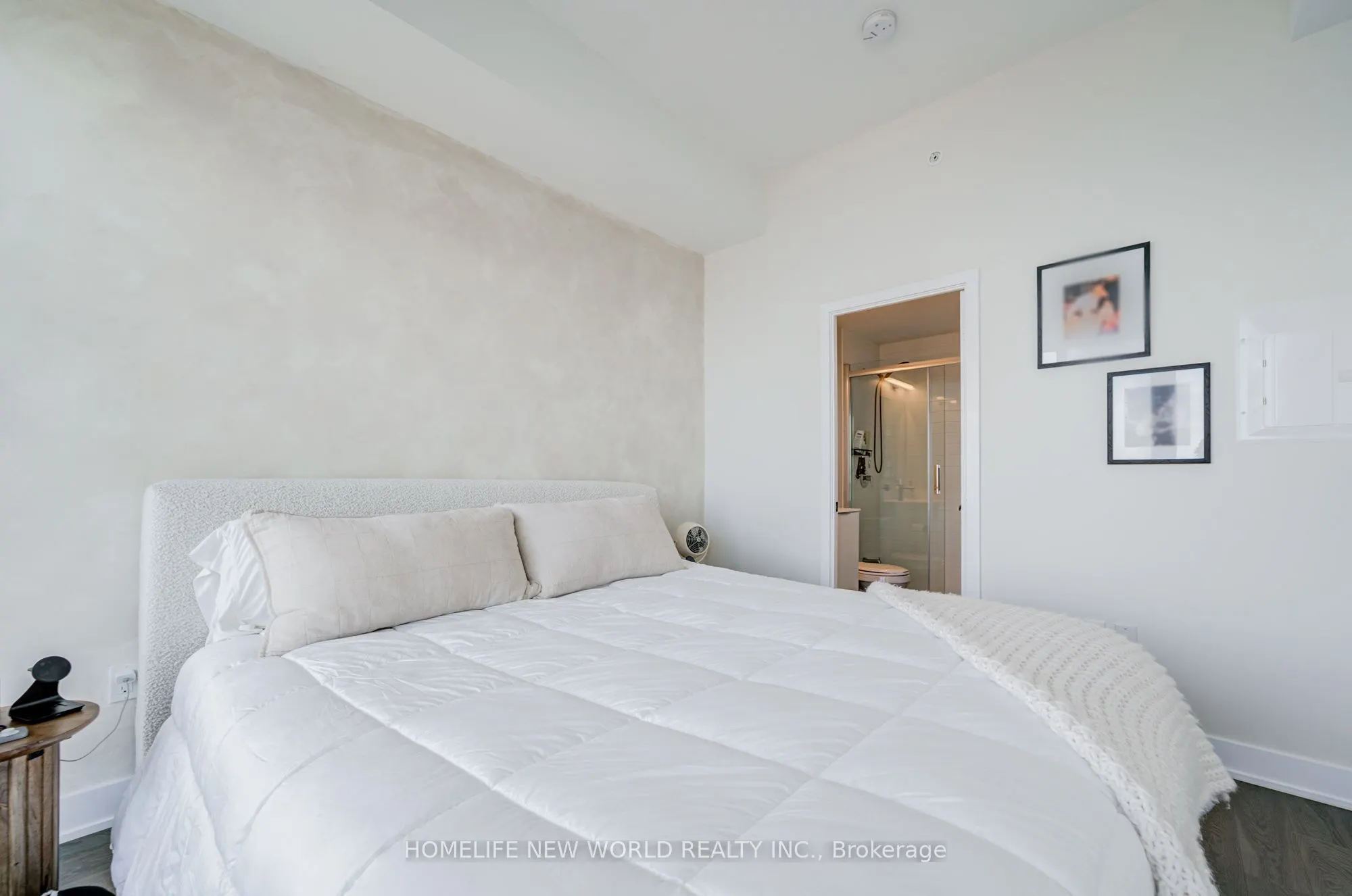 30 Shore Breeze Drive, #6205