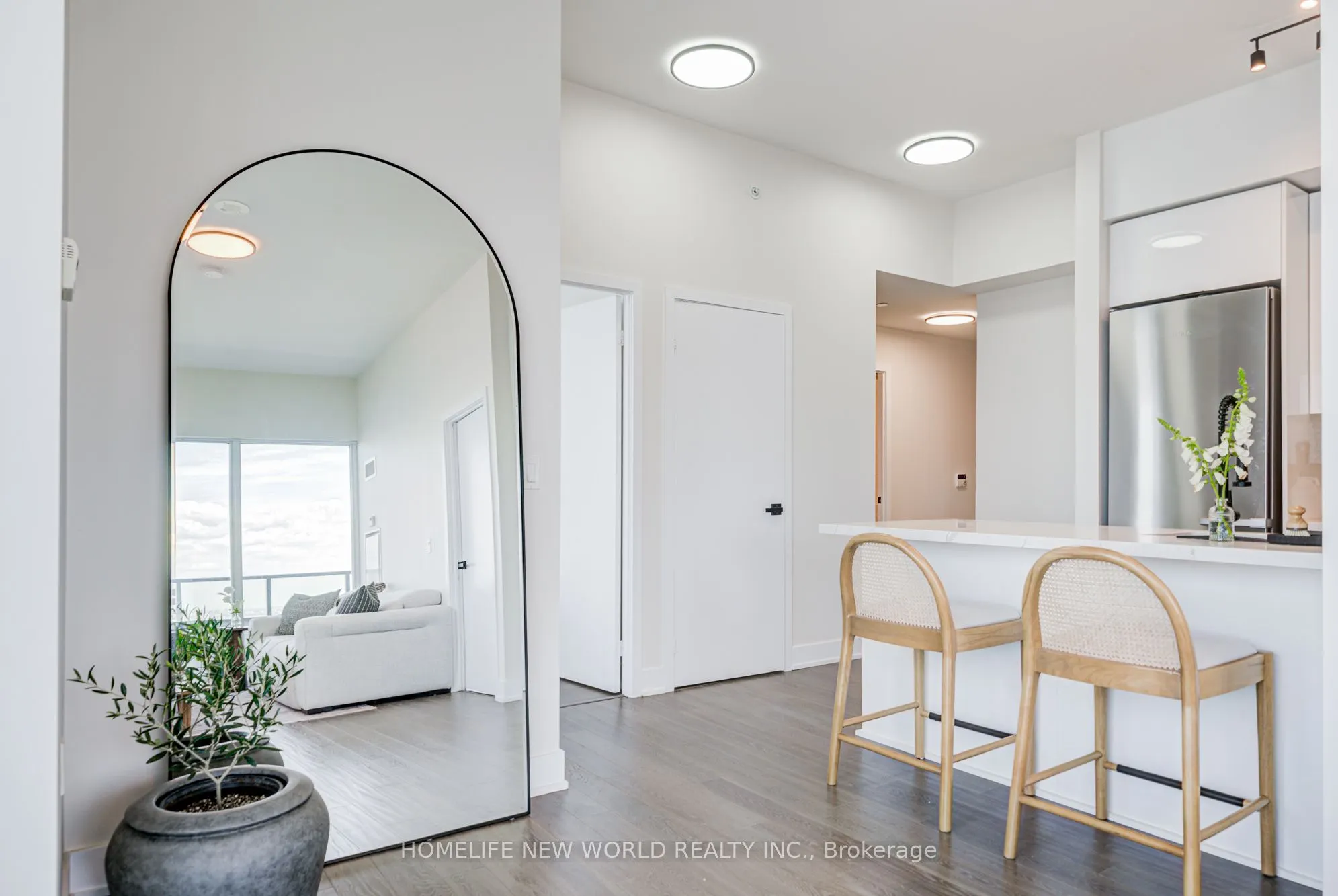 30 Shore Breeze Drive, #6205