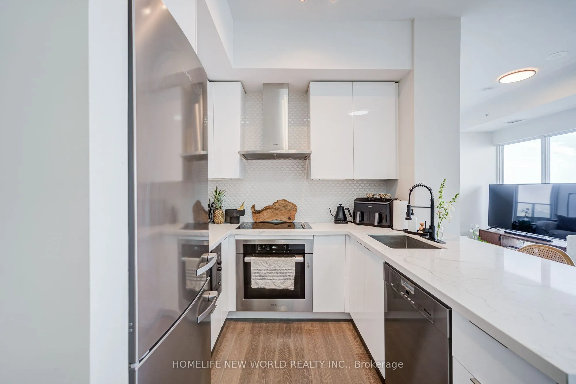 30 Shore Breeze Drive, #6205