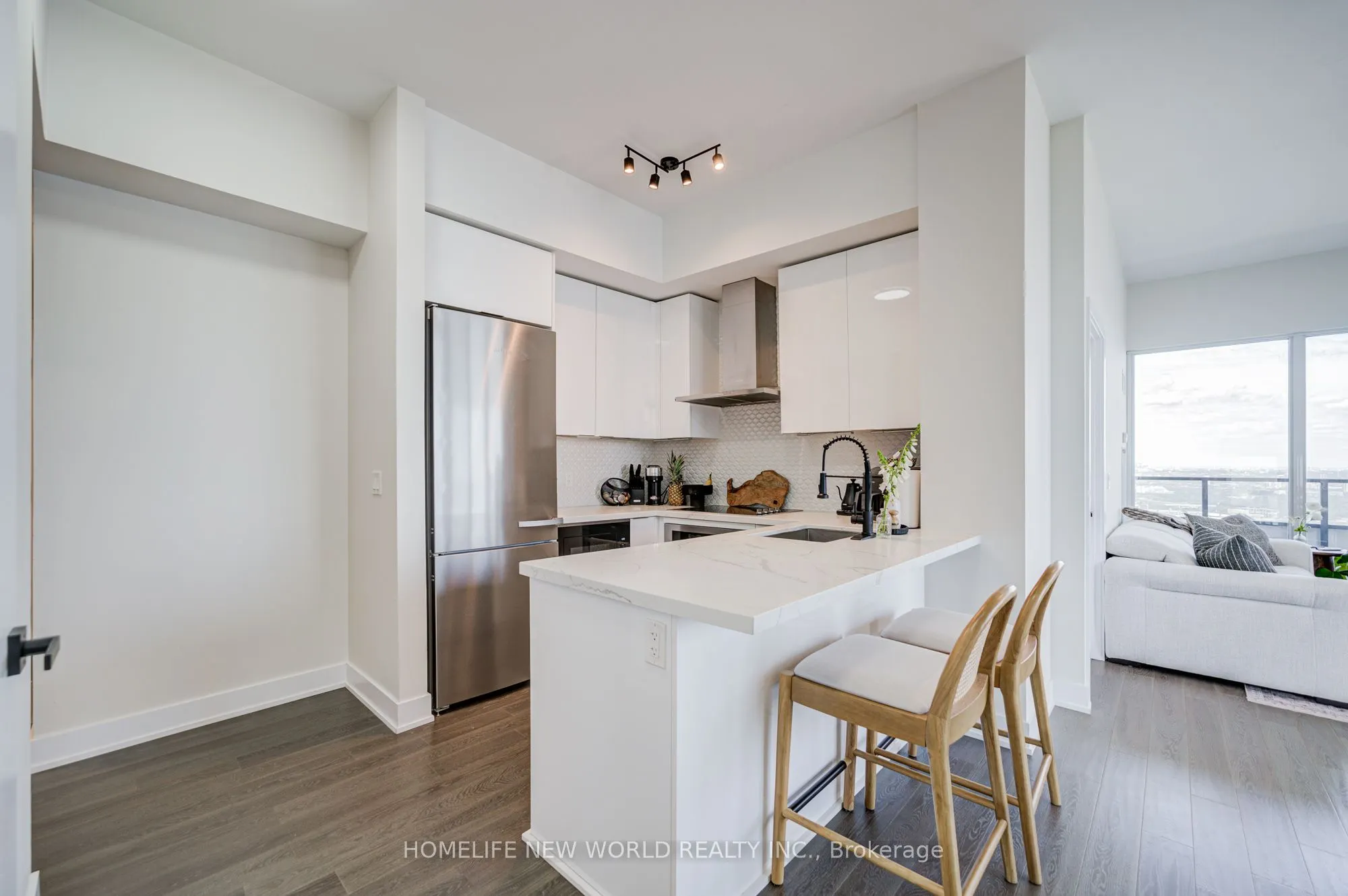 30 Shore Breeze Drive, #6205