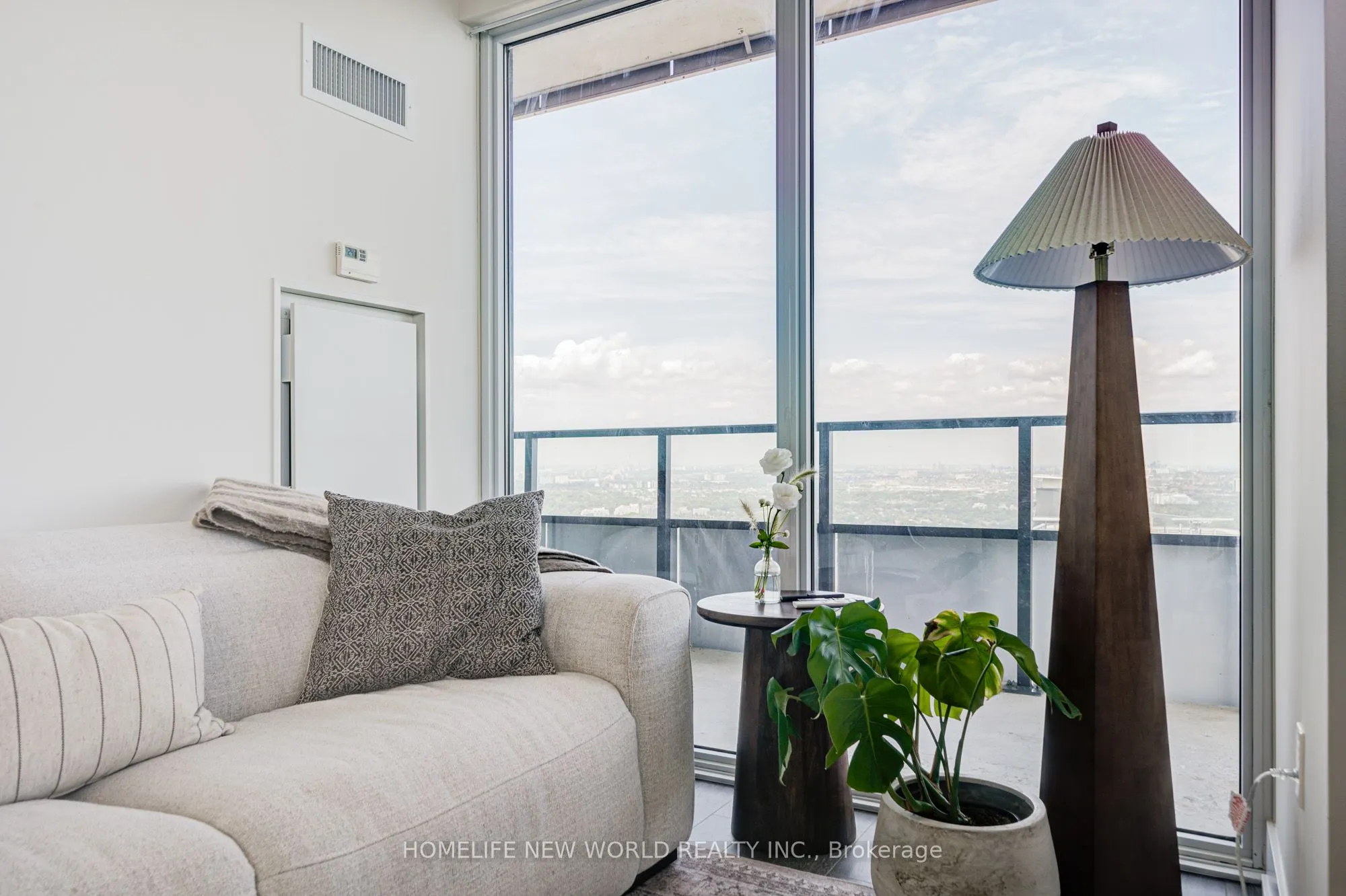 30 Shore Breeze Drive, #6205