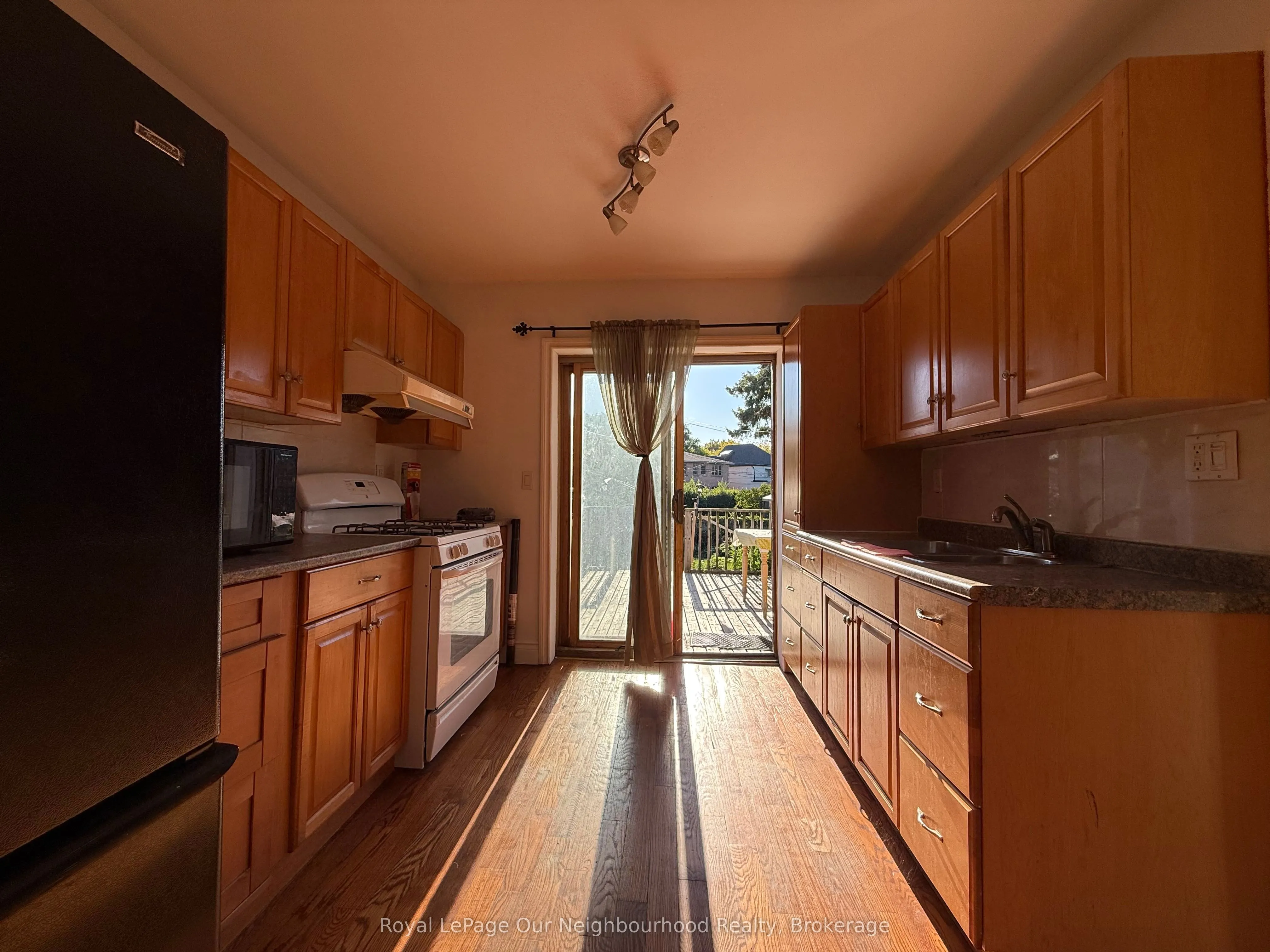 64 Bicknell Avenue