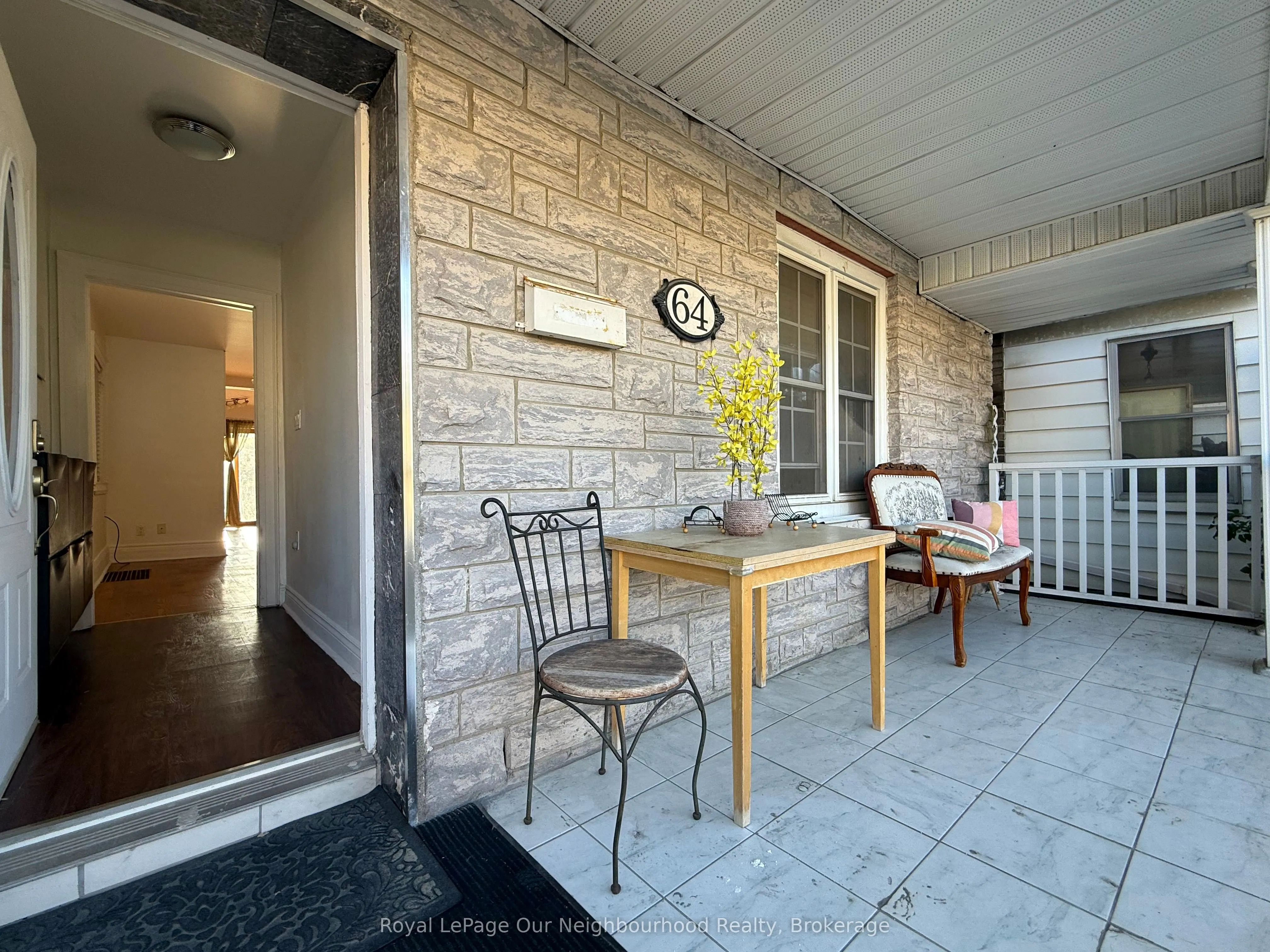 64 Bicknell Avenue