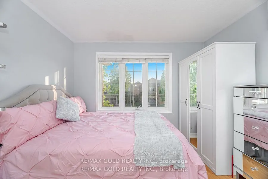 5 Summershade Street