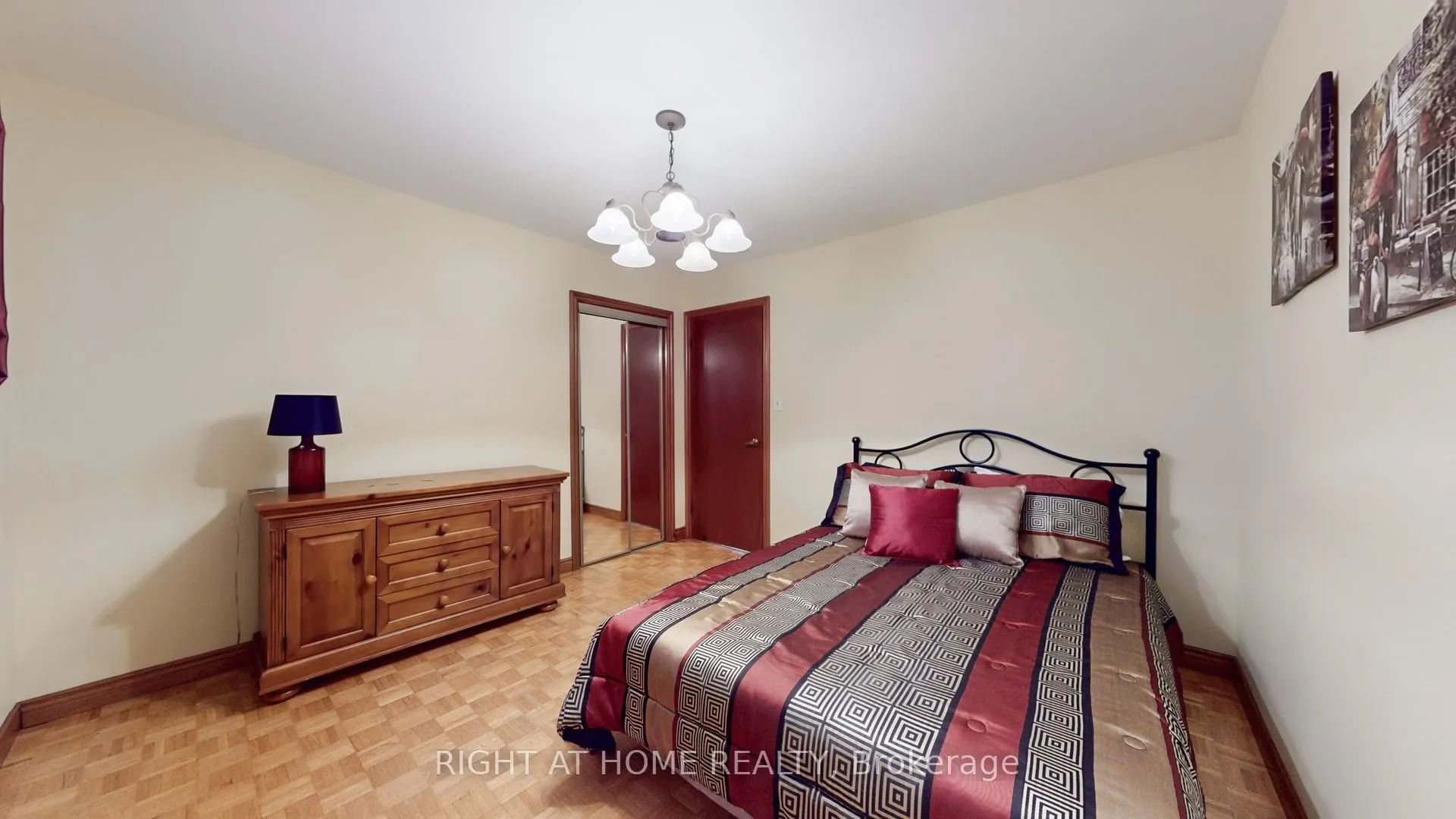 71 Fairview Road W