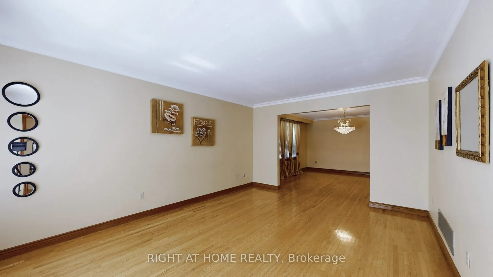 71 Fairview Road W