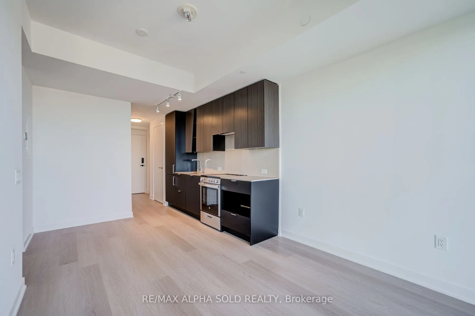 3883 Quartz Road S, #2108