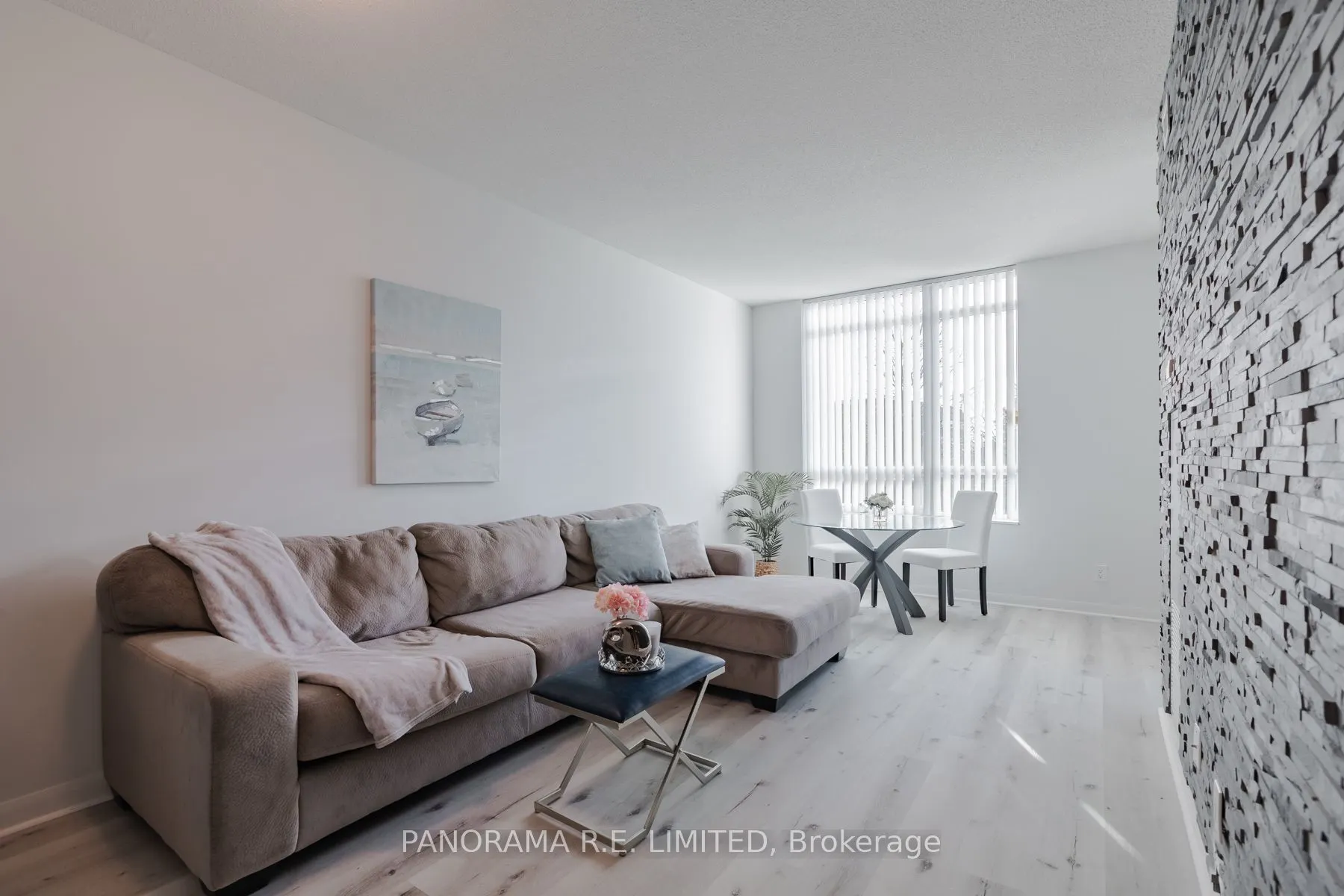 235 Sherway Gardens Road, #207
