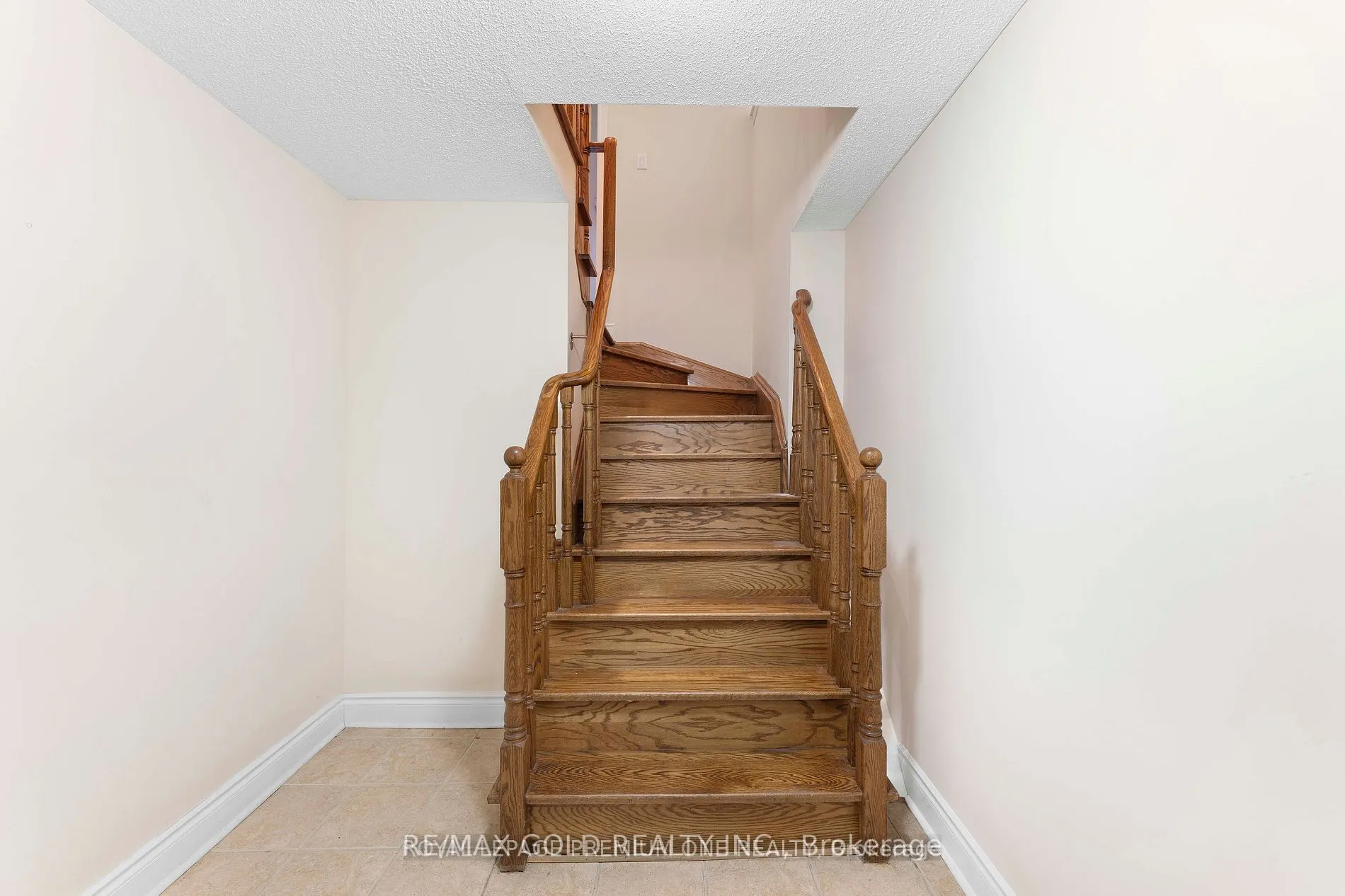 71 Louvain Drive