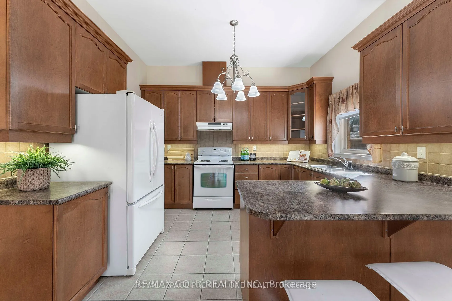 71 Louvain Drive
