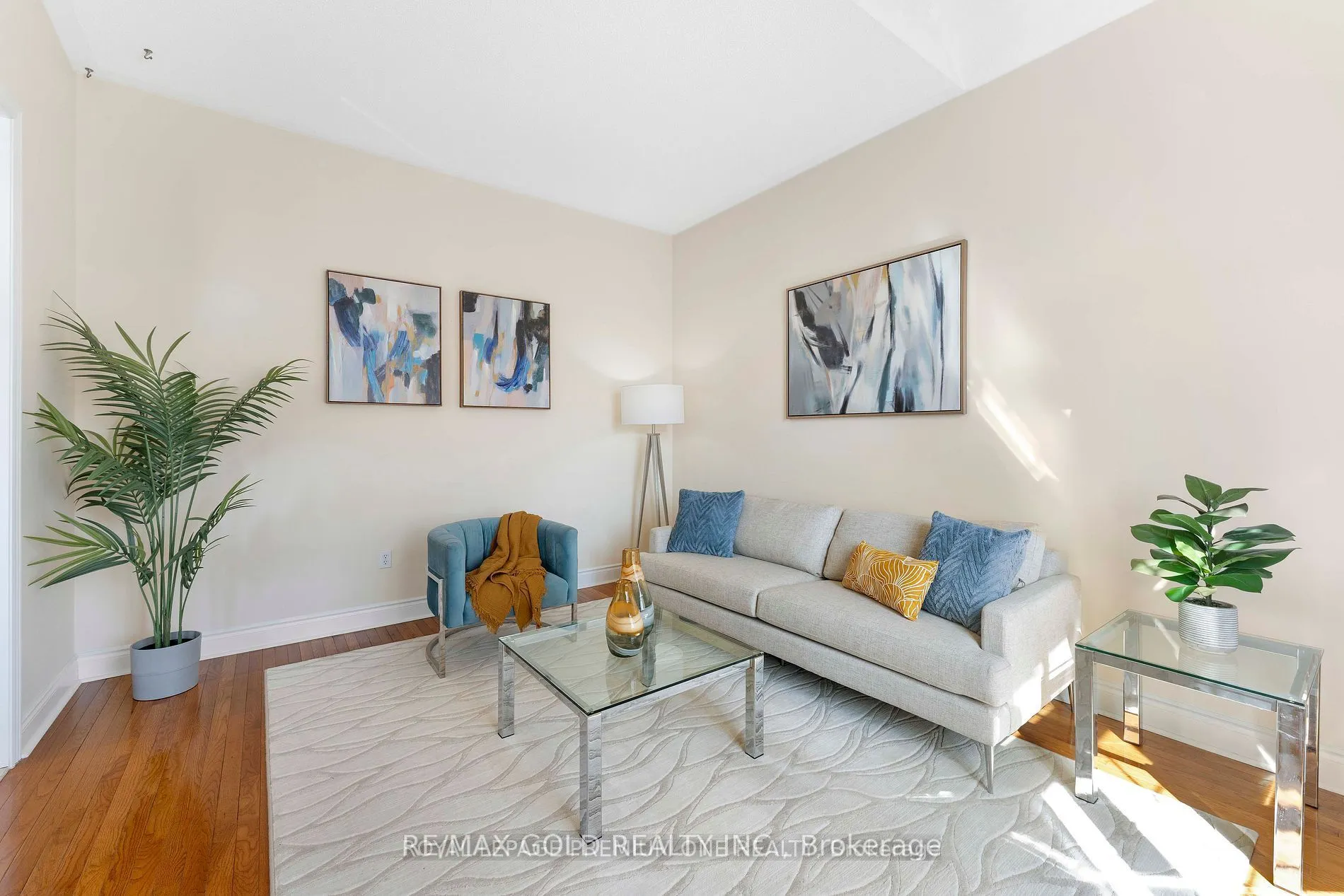 71 Louvain Drive