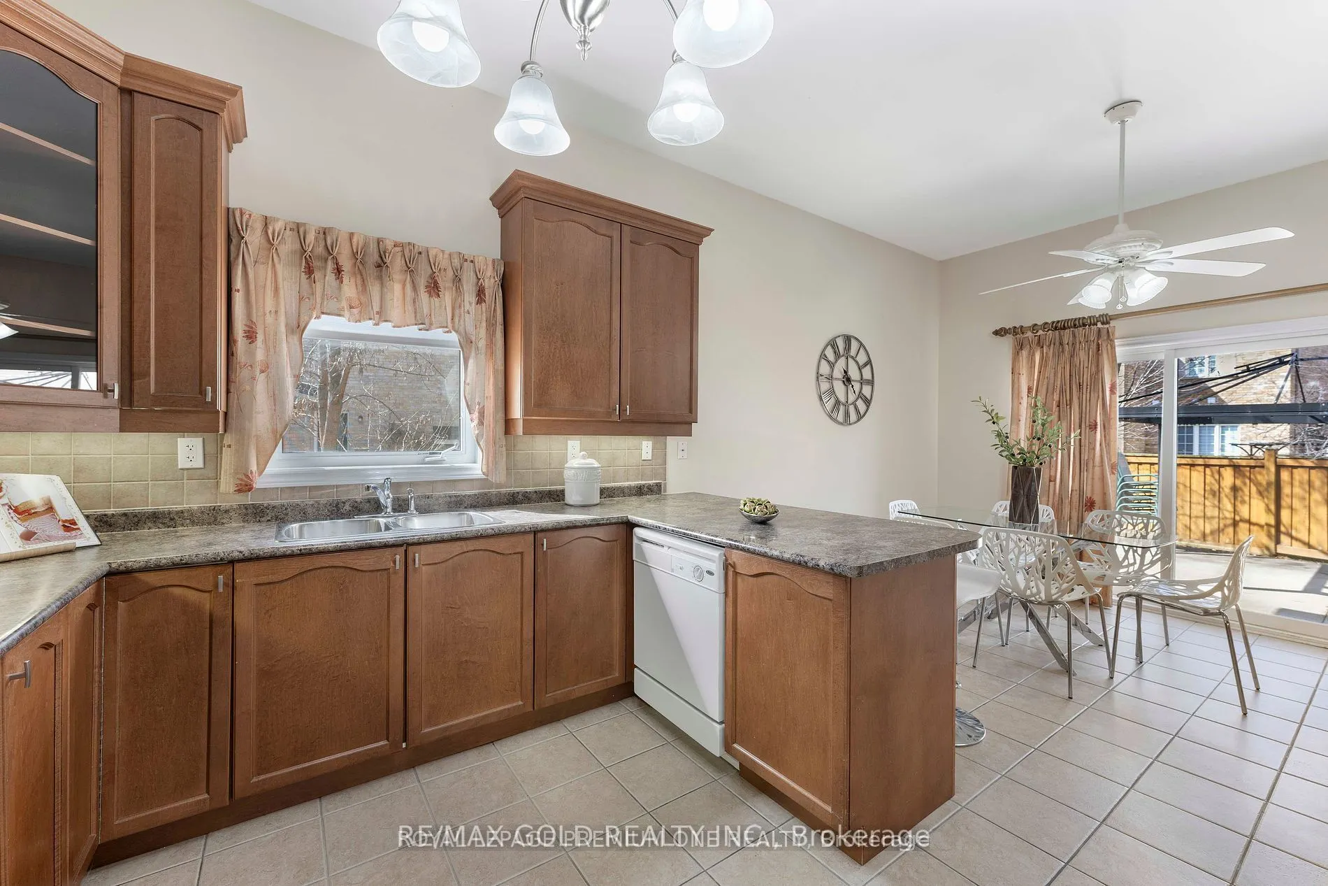 71 Louvain Drive